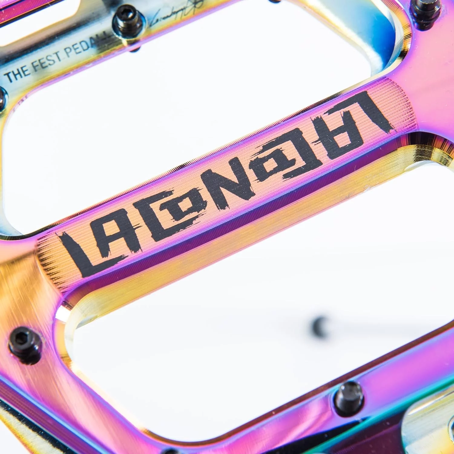 Vault Lacon Signature Pedals 9/16 Alloy Platform Oil Slick