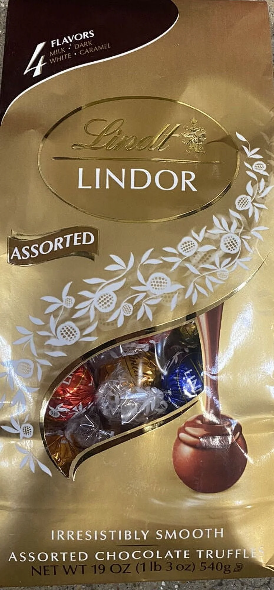 2x Lindt LINDOR Assorted Chocolate Truffles 19 oz Bag - 4 FLAVORS - 2 PACK