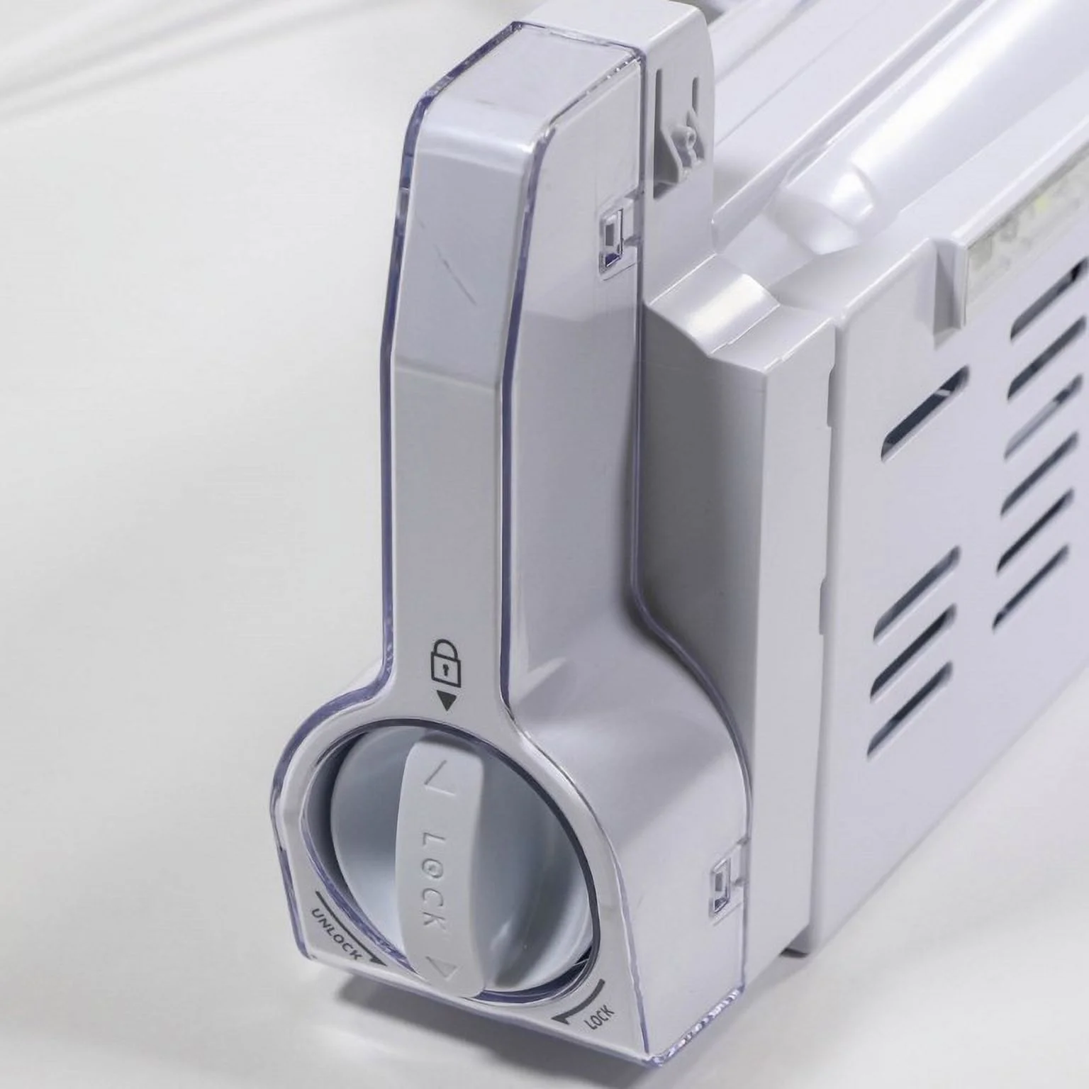 DA97-11340A Samsung Assy Case-Water Filter T Genuine OEM DA97-11340A