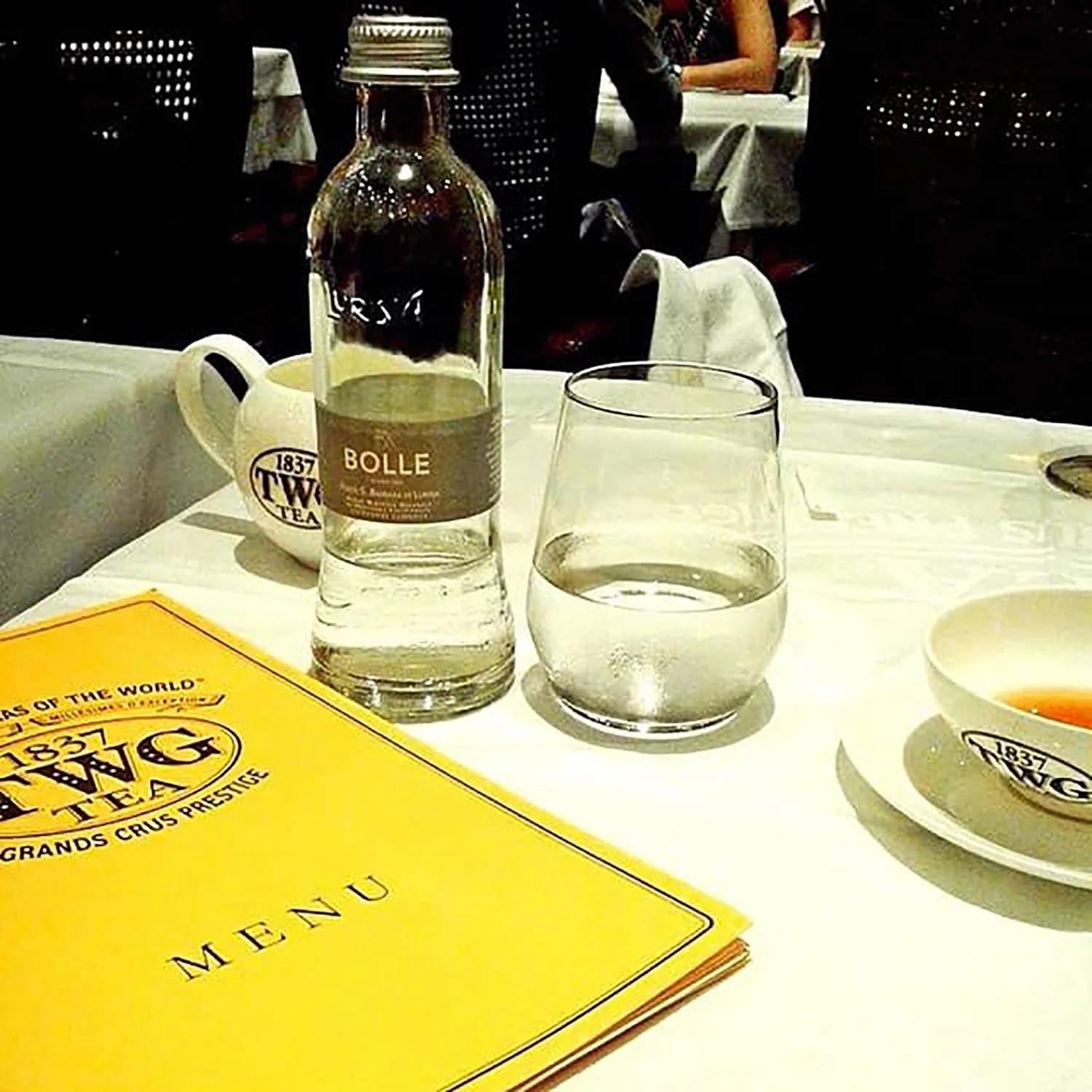 Alu Bolle (Sparkling) Natural Spring Mineral Water, 11 Fl Oz (10 Glass Bottles)