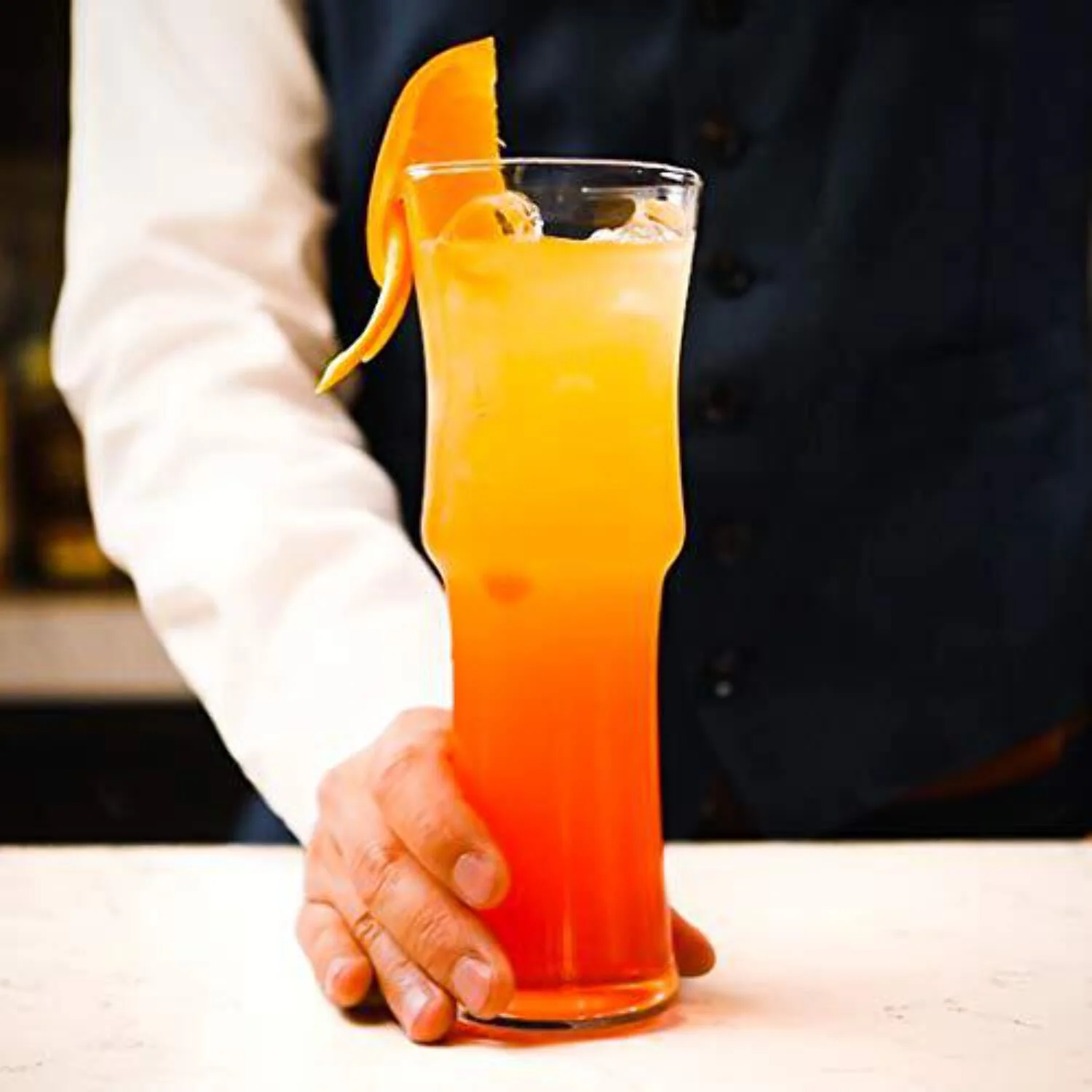 LEMONSODA Tall Cocktail Glasses Set of 4 - Handcrafted Cocktail Glass Set - 15oz