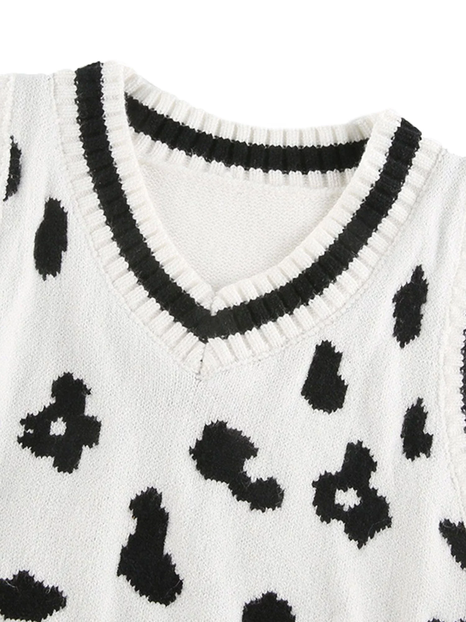 Fanvereka Classic Sweater Vest Women’s Trendy Cow Print Sleeveless V Neck Rib Knit Pullover Crop Top