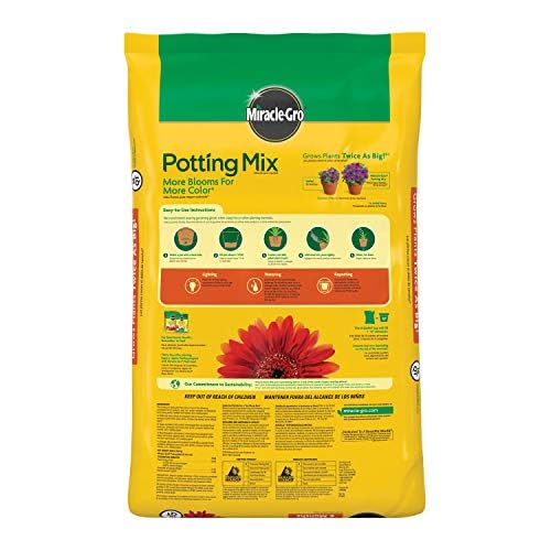 Miracle-Gro Potting Mix, For Container Plants, Flowers, Vegetables, Shrubs, Annuals, Perennials, Feeds up to 6 Months, 16 qt.