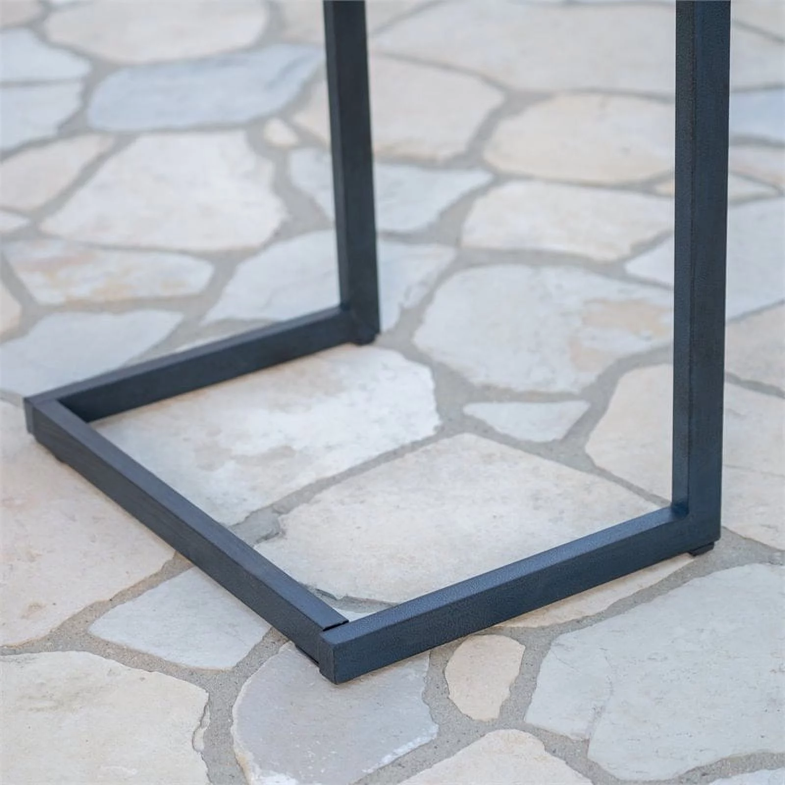 Bowery Hill Modern Firwood C-Shaped Accent Table in Brown and Black