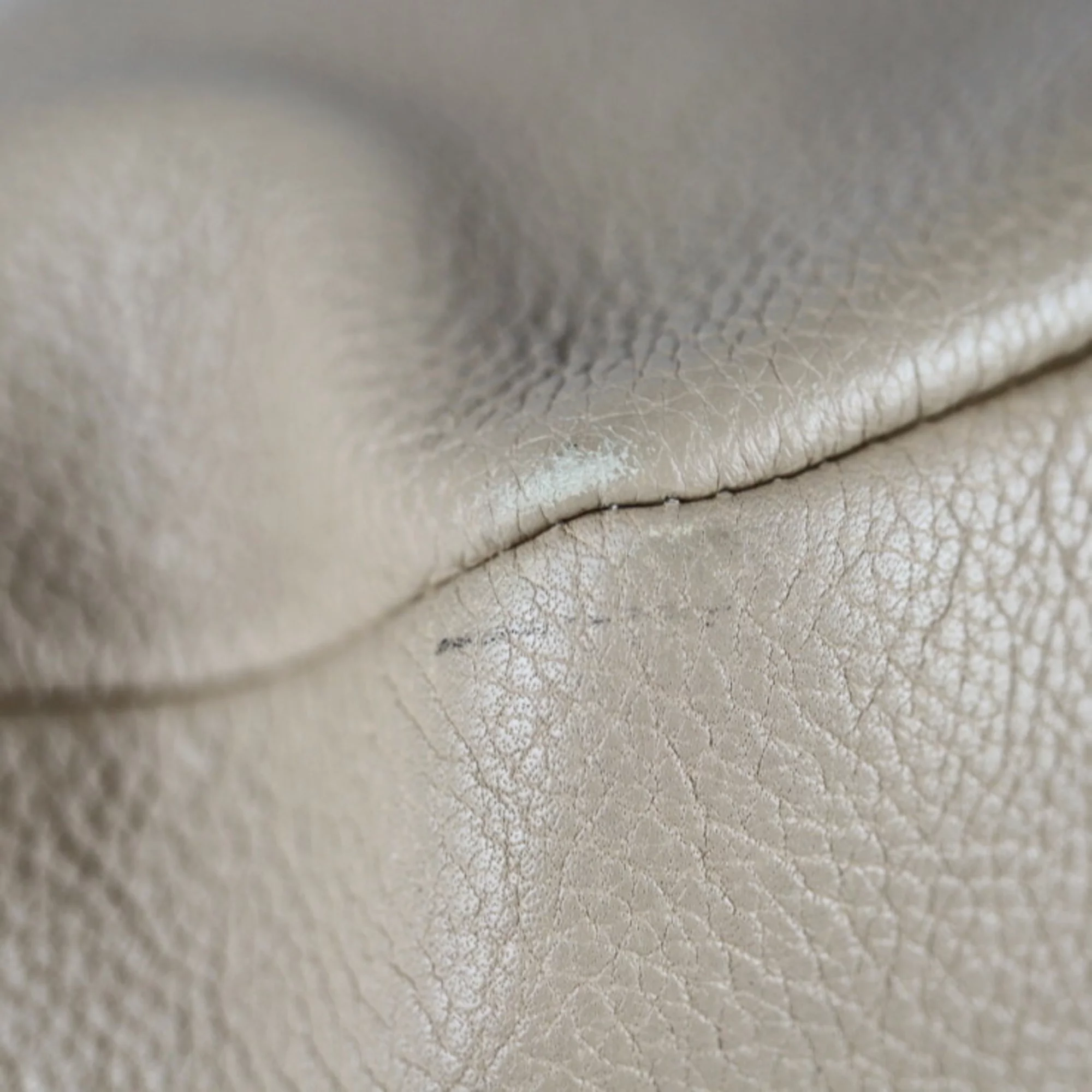 Pre-Owned JIMMY CHOO Jimmy Choo handbag leather beige gold metal fittings 2WAY shoulder bag (Good)