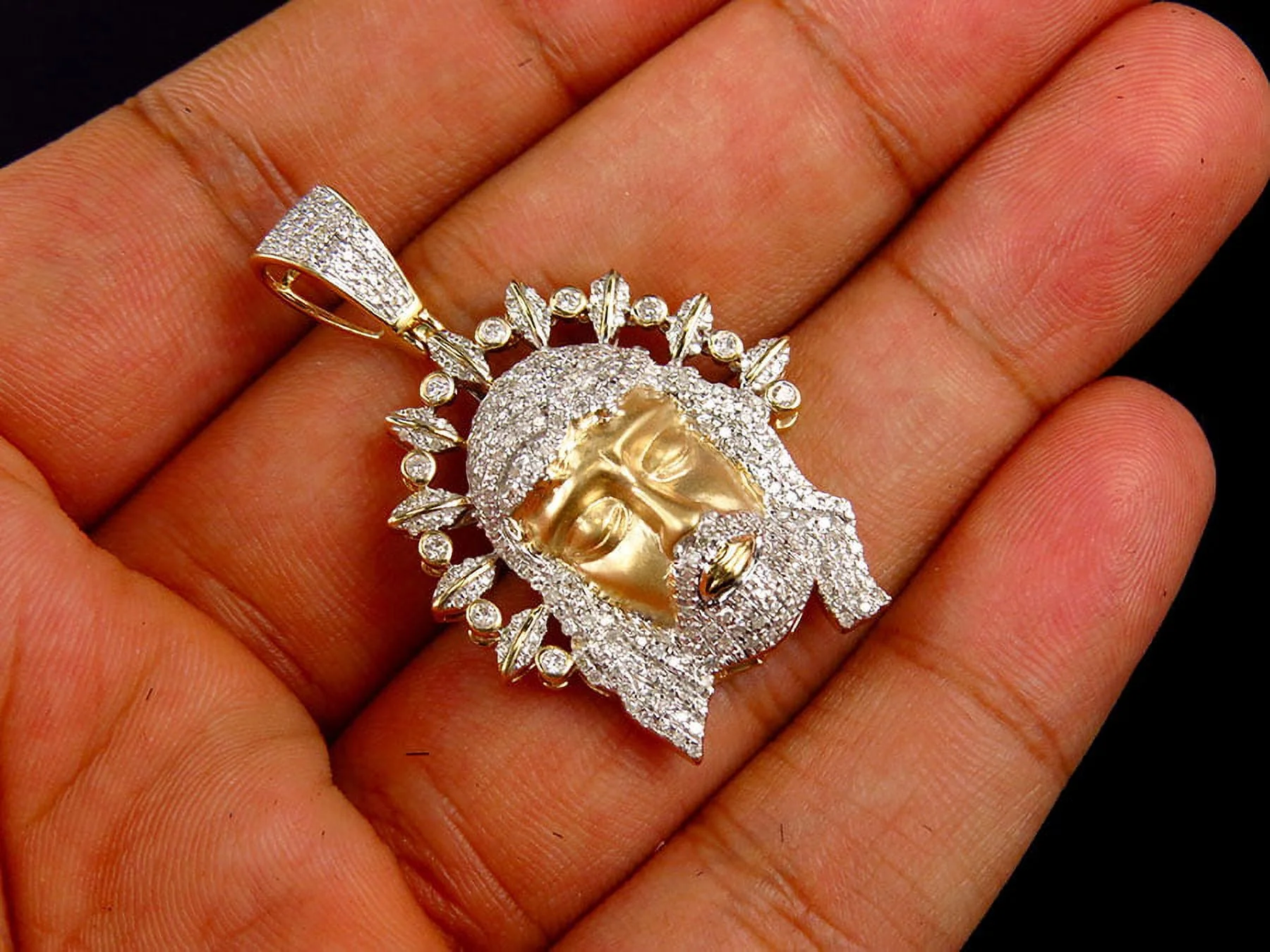 Men's XL Yellow Gold Jesus Face piece with Halo Diamond Pendant (2.50ct)