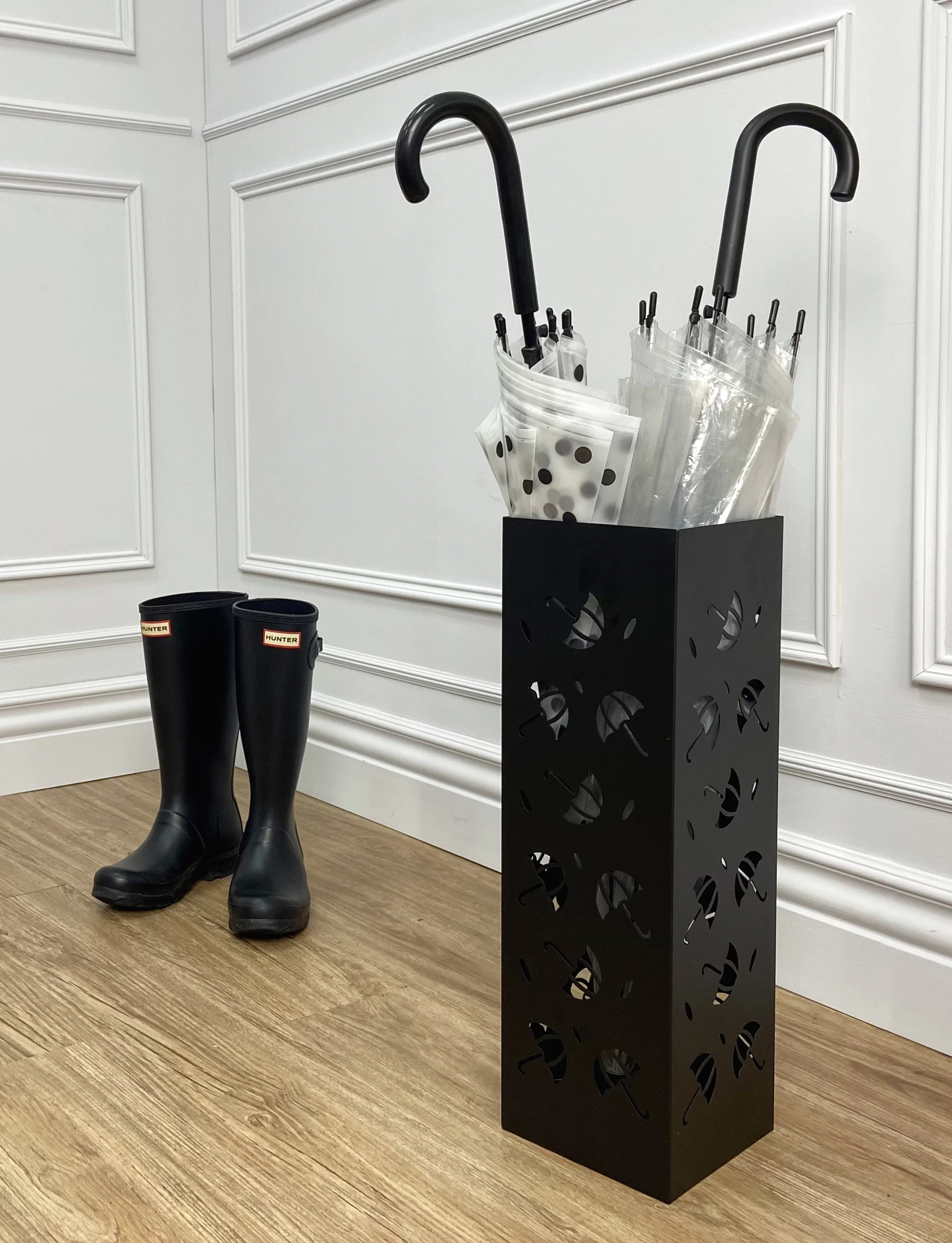 Mango Steam Metal Square Umbrella Holder (Brollies Black)