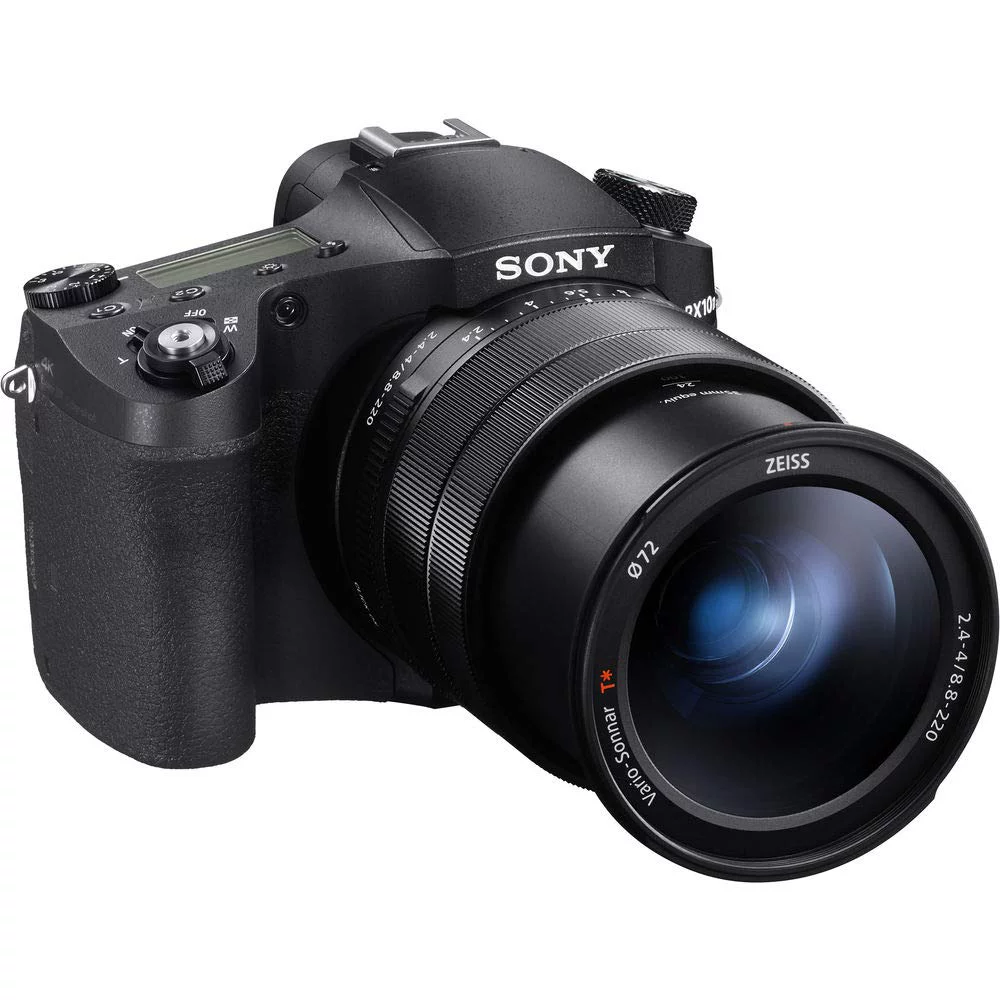 Sony Cyber-shot DSC-RX10 IV Camera DSCRX10M4/B Starter Kit