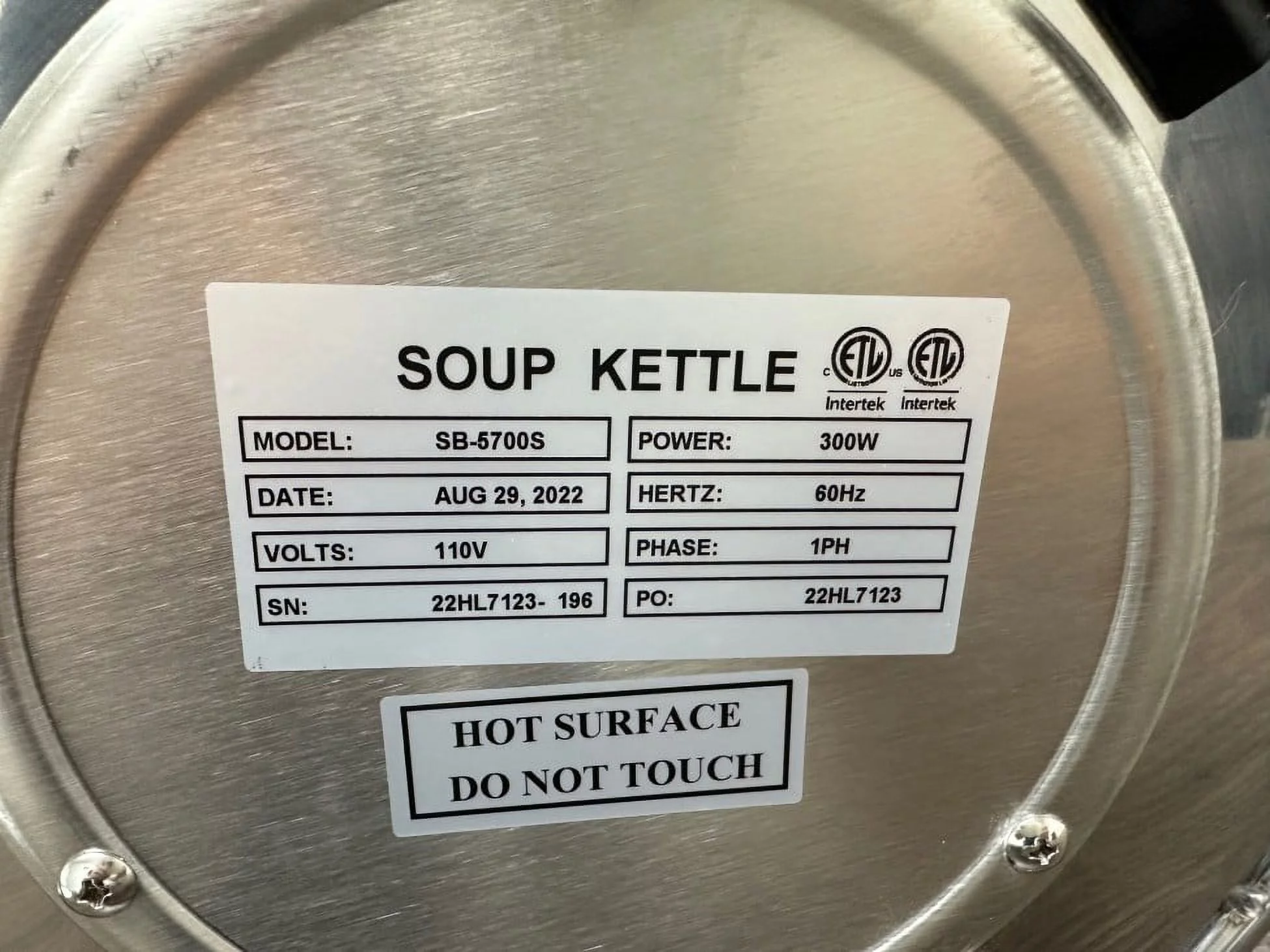 Cooler Depot Soup Pot Warmer Kettle SS Round Black Countertop Food / Soup Kettle Warmer - 120V, 400W SB-5700S