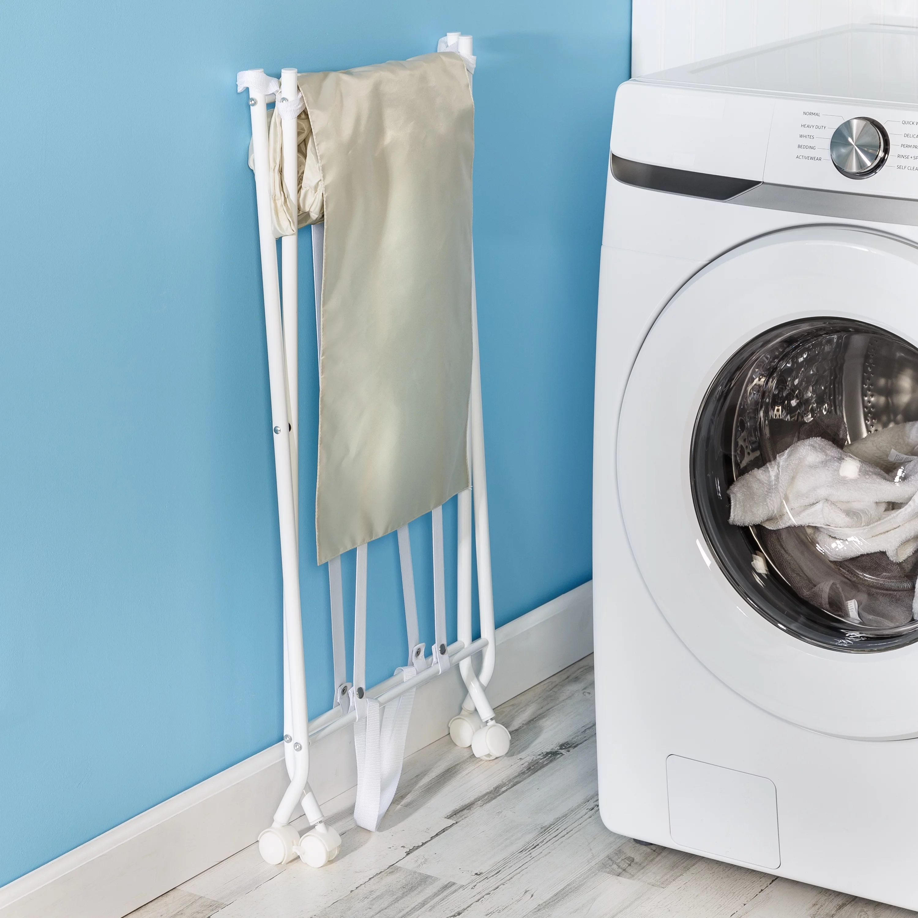 Honey-Can-Do Steel Folding No Bend Lifting Laundry Hamper with Removable Polycotton Bag, White/Natural