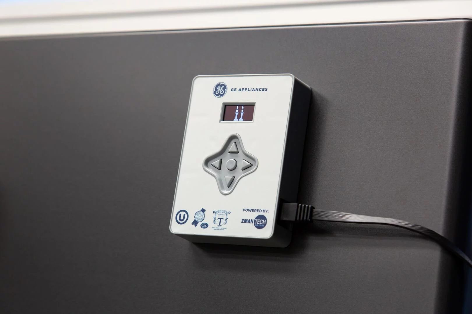 GE® 18,000 BTU Heat/Cool Electronic Window Air Conditioner for Extra-Large Rooms up to 1000 sq. ft.