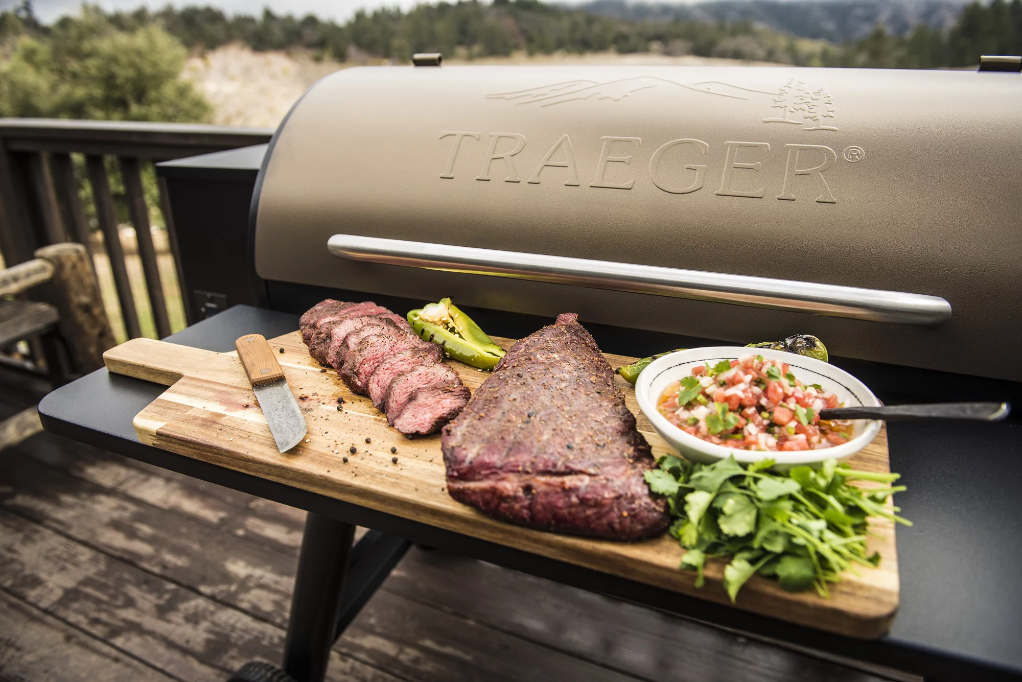 Traeger Pellet Grills Pro 34 Wood Pellet Grill and Smoker - Bronze