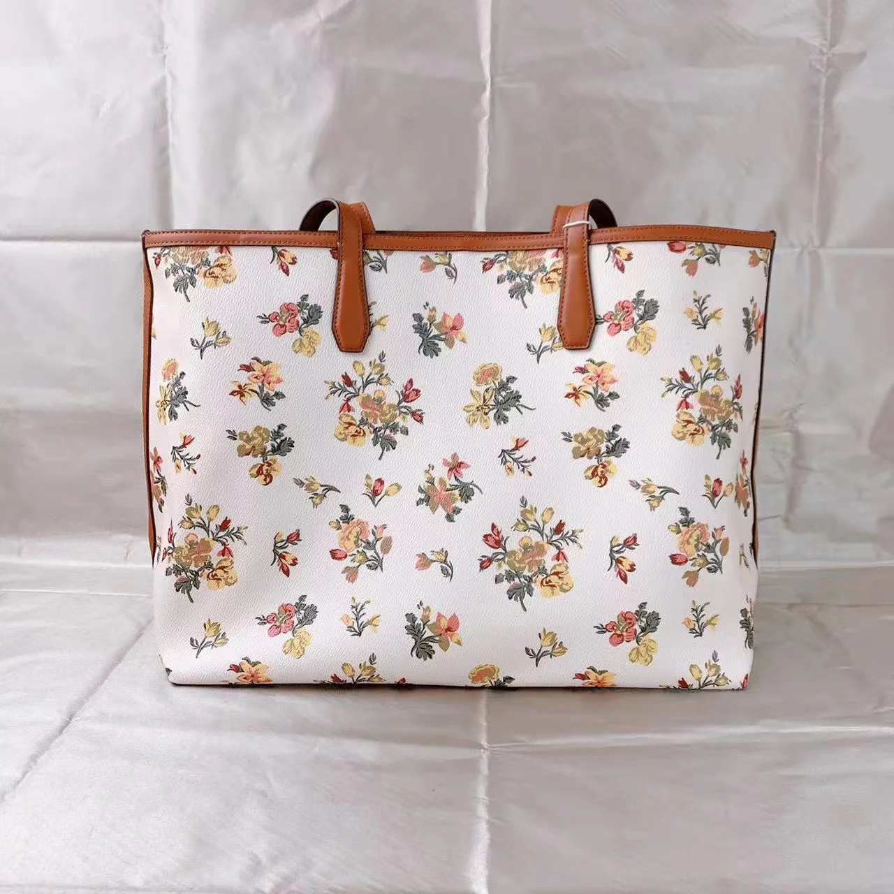 Tory Burch Kerrington Tote