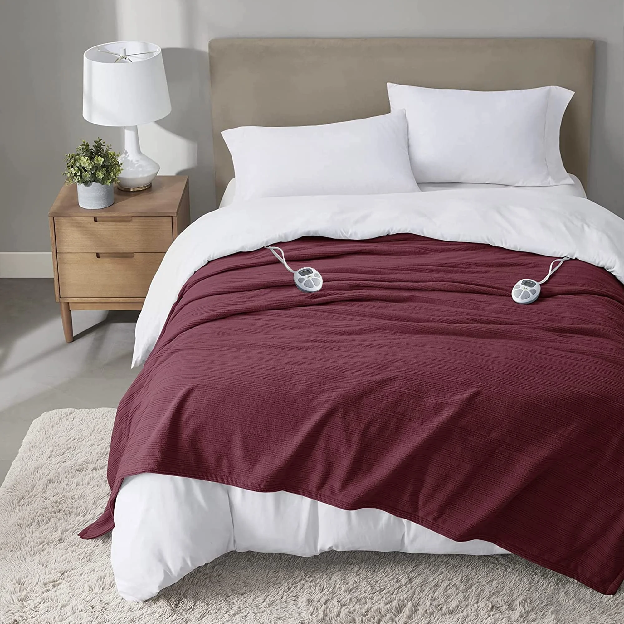 Serta Travis Queen Fleece Ultra Soft Electric Throw Heated Blanket for Cold Winter Season Berry Red