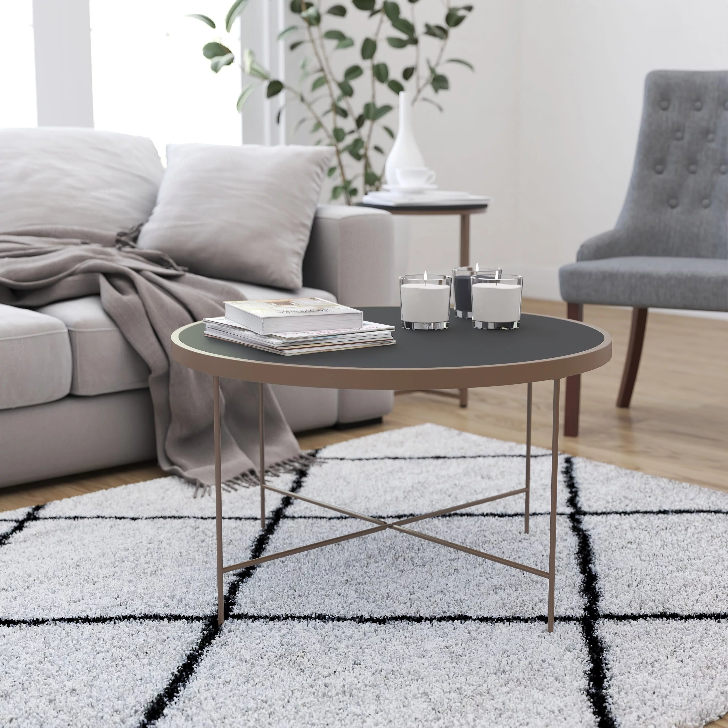 Merrick Lane Tempered Glass Coffee Table in Black with Matte Gold Round Metal Frame