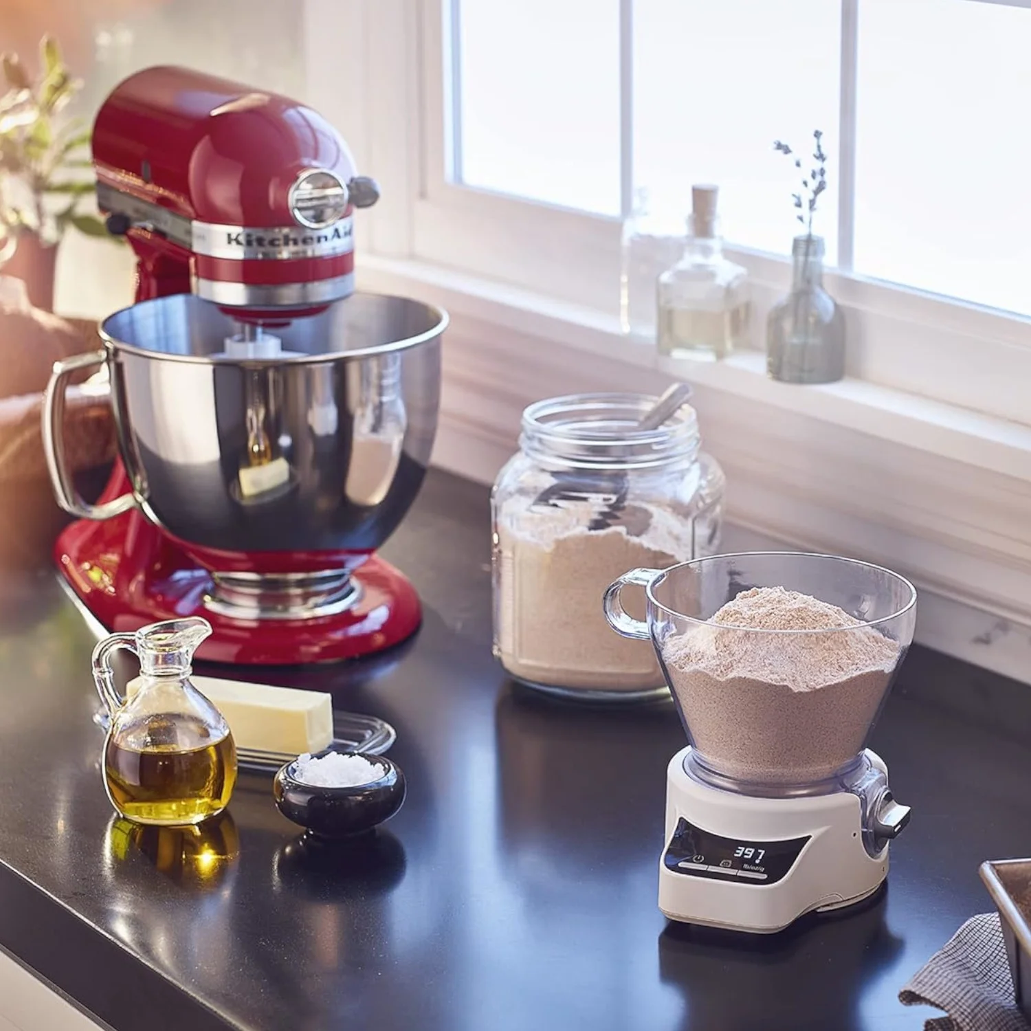 KitchenAid Sifter + Scale Attachment 4 Cup KSMSFTAQ