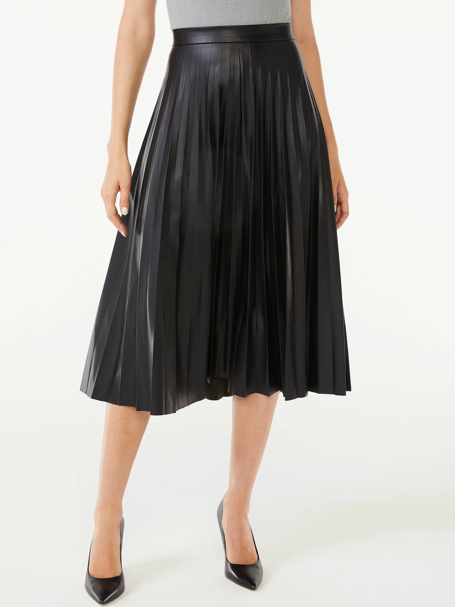 Scoop Women’s Faux Leather Pleated Skirt