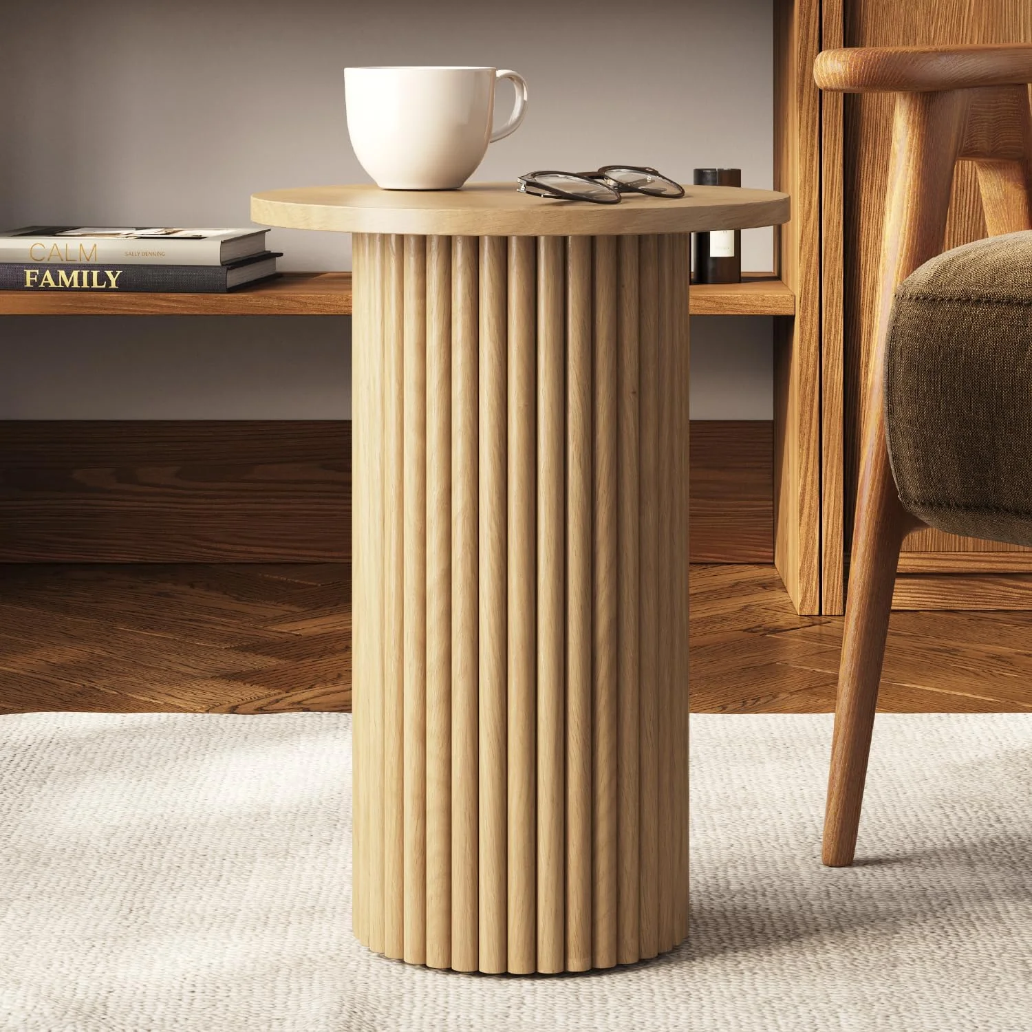 Round Fluted Accent Side Table - Pedestal Drink Table - Modern Home, Bedroom, and Living Room Furniture - Small Wooden Round End Table with a Solid Oak Base and Wood Veneer Top (Natural Oak Finish)