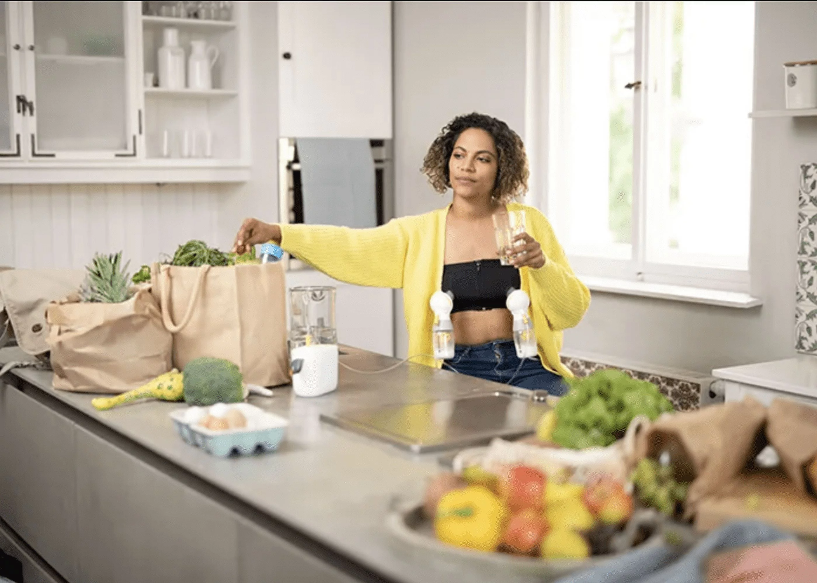 Medela Pump in Style with MaxFlow Breast Pump with AFBP Sydney Breast Pump Backpack