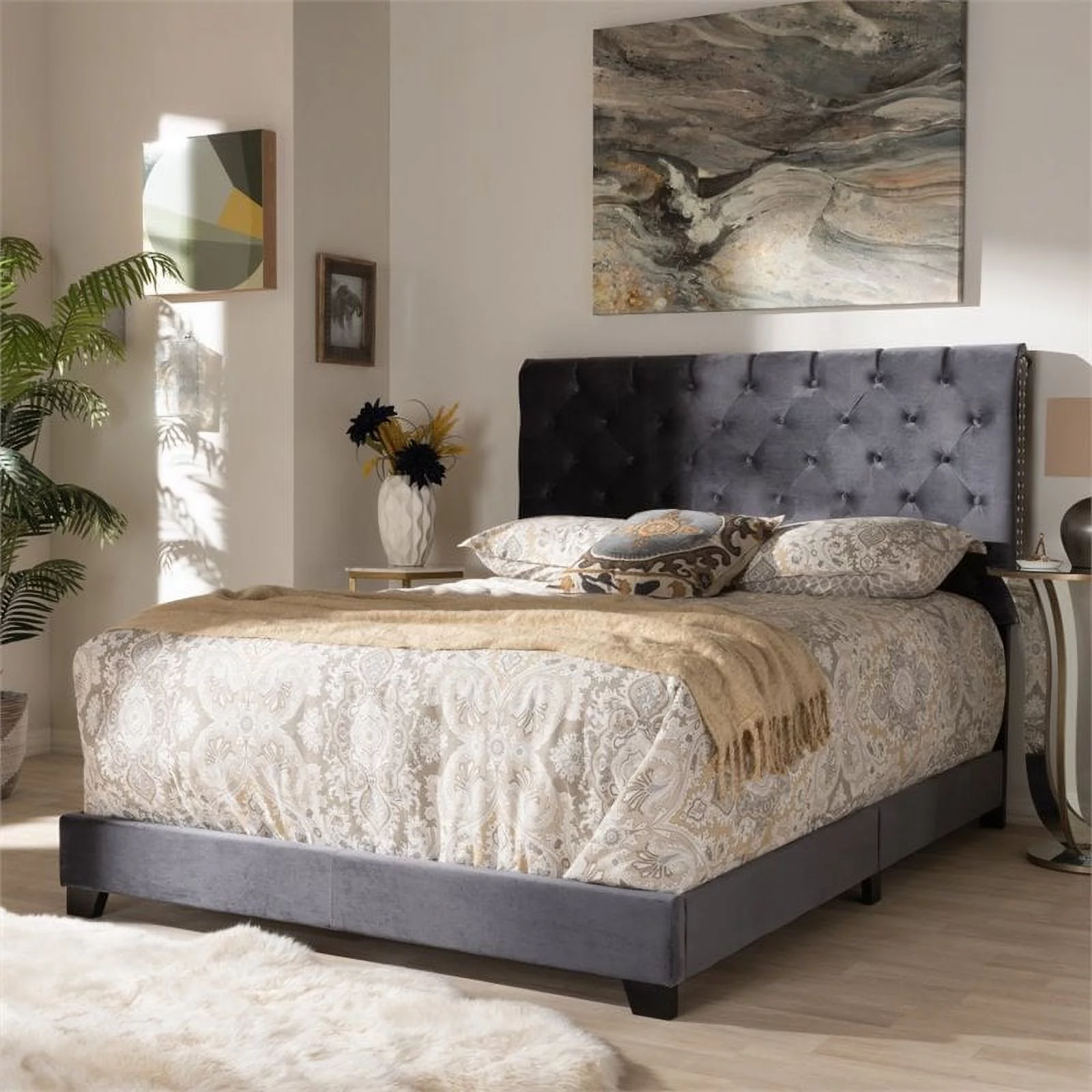 Bowery Hill Modern Button Tufted Velvet Upholstered King Bed in Gray
