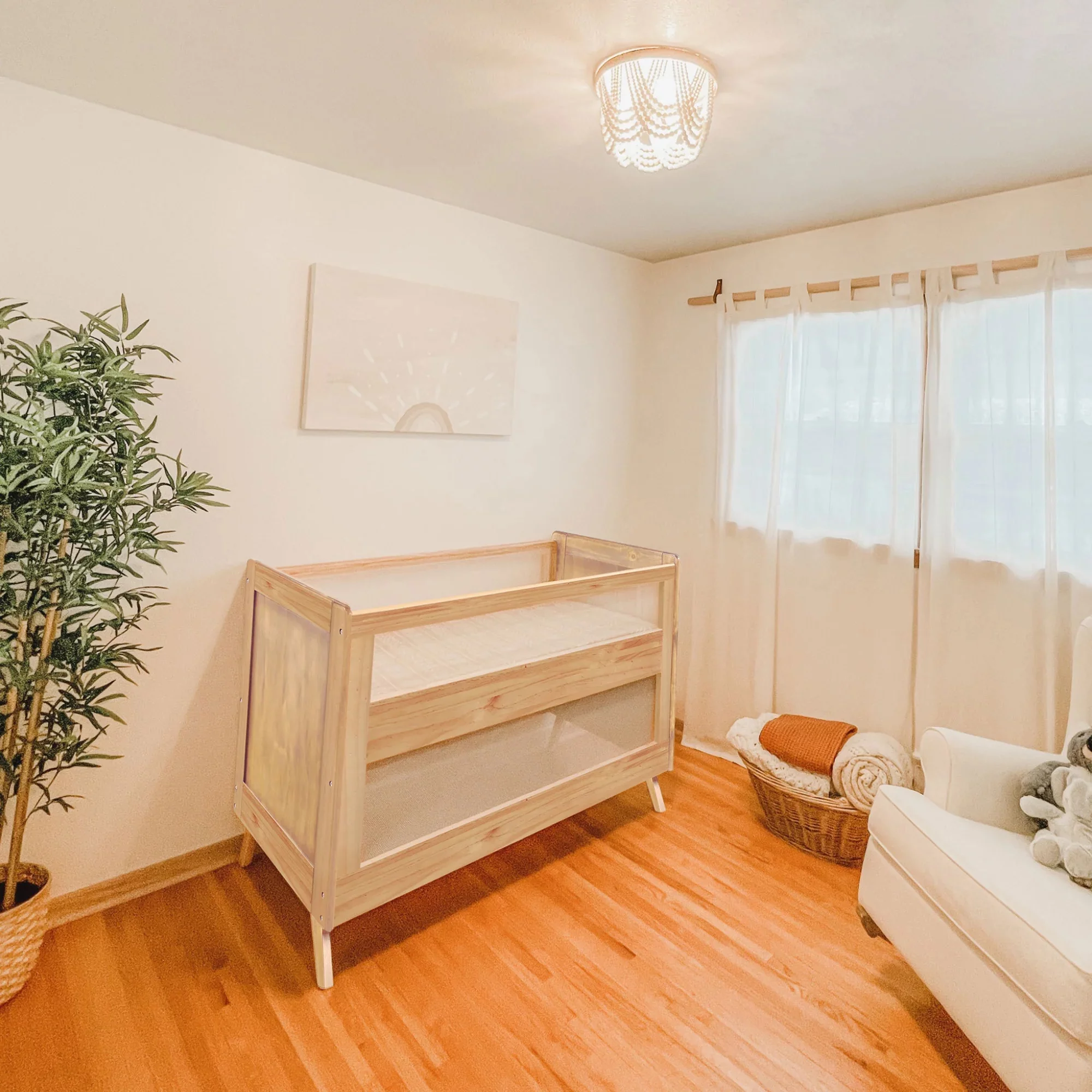 BreathableBaby Breathable Mesh 3-in-1 Convertible Crib, Beech, Greenguard Gold Certified