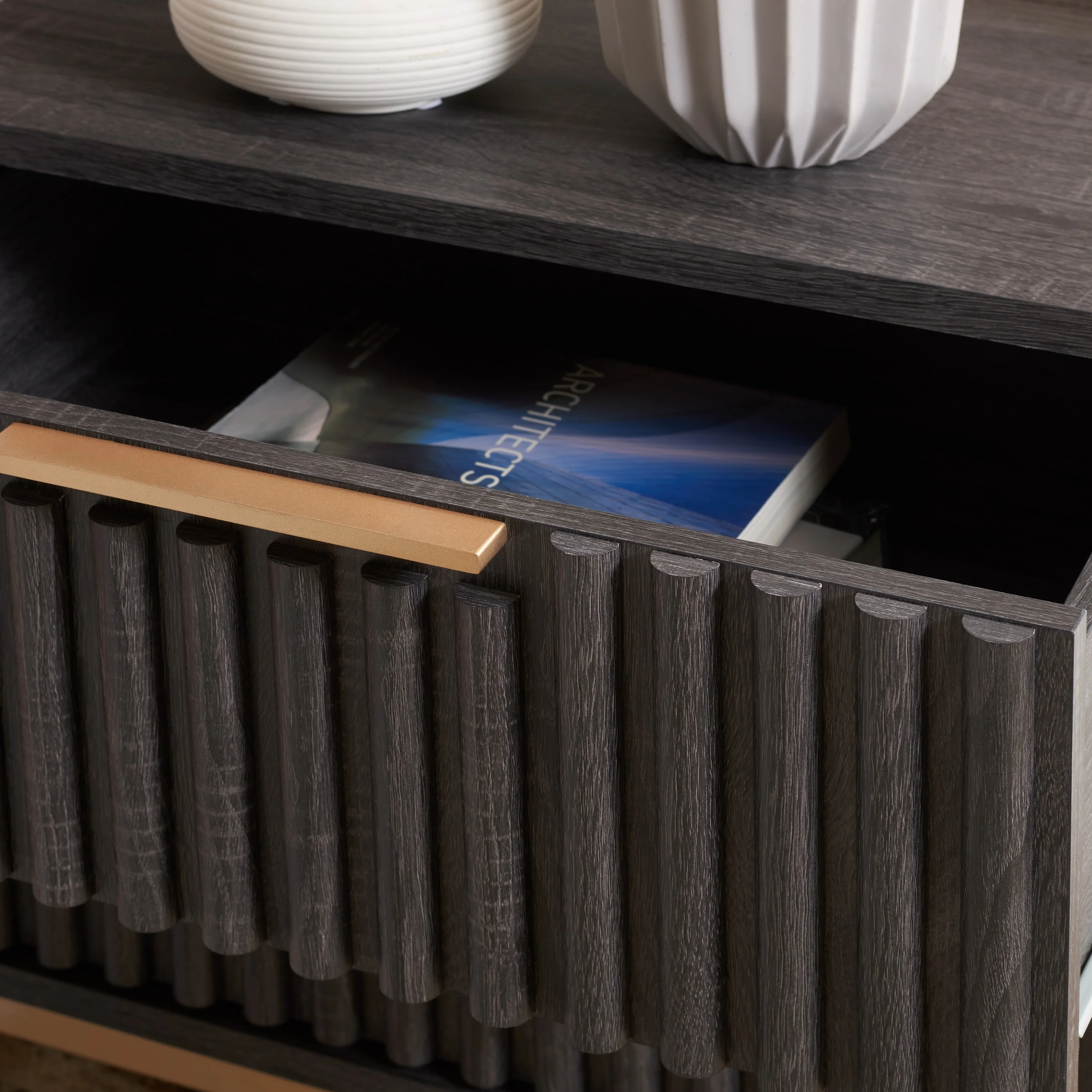 SAFAVIEH Lylia 2 Drawer Nightstand, Distressed Black/Gold Legs/Gold Handle (22.1 in. W x 15.7 in. D x 22.8 in. H)