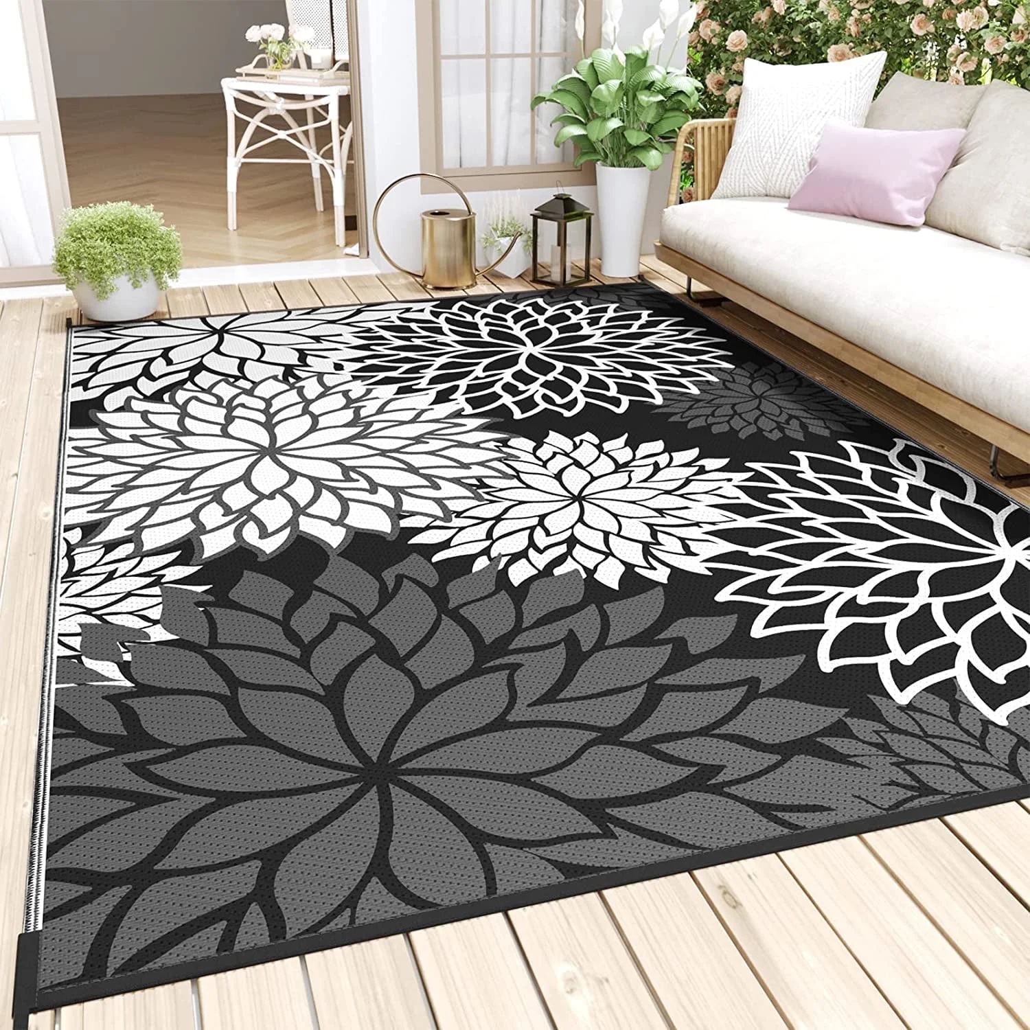 SIXHOME Outdoor Rug 6'x9' Waterproof Patio Rug Floral Reversible Plastic Straw Indoor Outdoor Rug for RV Camping Garden Picnic Beach Deck Backyard Porch Decor Black and White