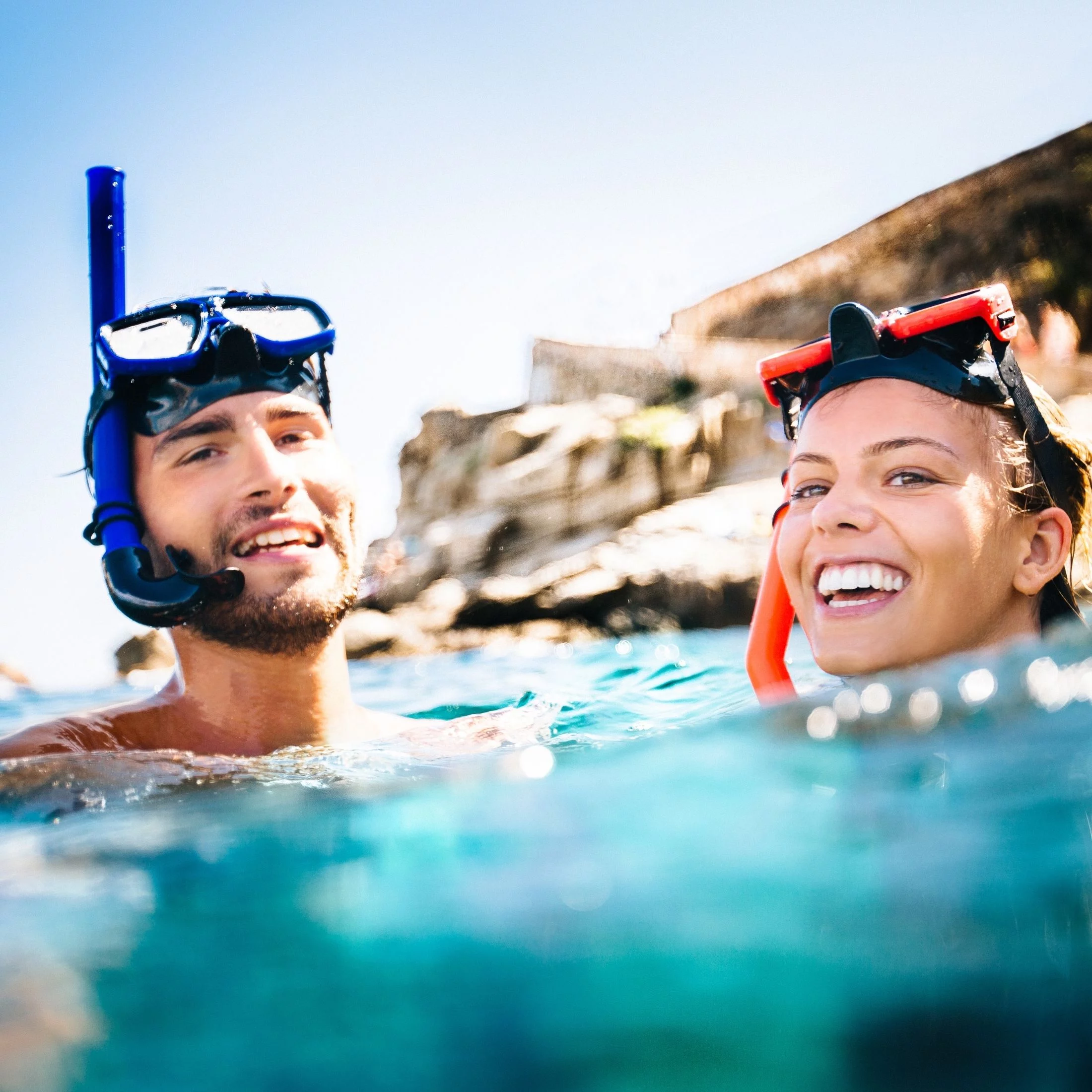 ROFFT Dry top Snorkeling Gear for Adults - Premium Silicon Diving Gear with Tempered Glass Mask Anti-Fog and Transportable Bag