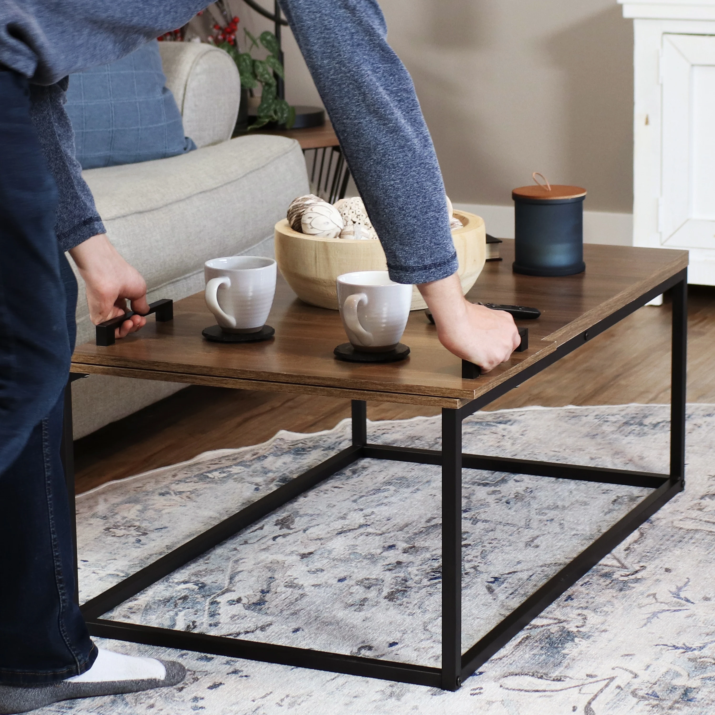 Sunnydaze Industrial-Style Coffee Table with Removable Serving Tray - MDP Construction with Powder-Coated Steel Frame - Brown
