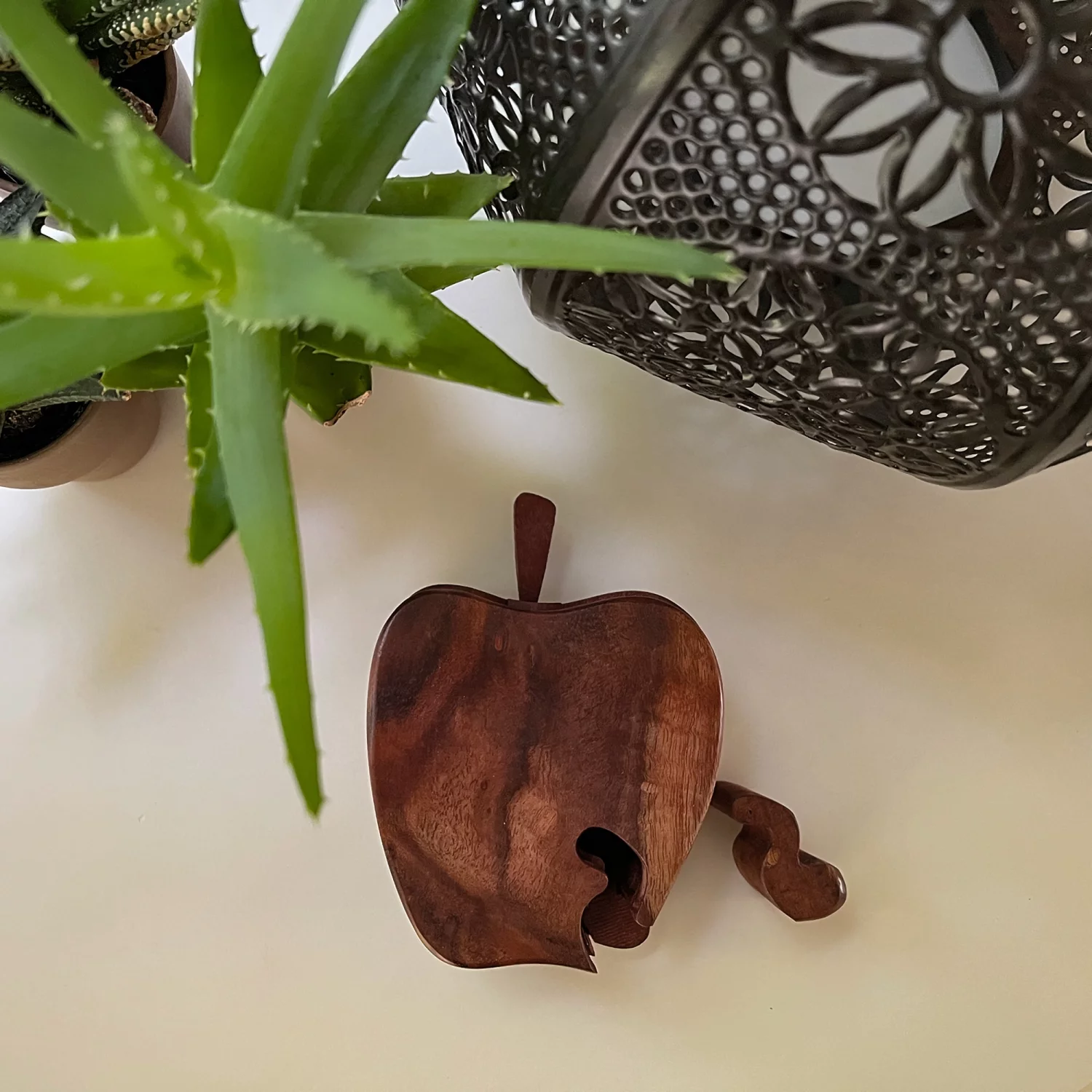 Global Crafts Handmade Apple Sheesham Wood Puzzle Box