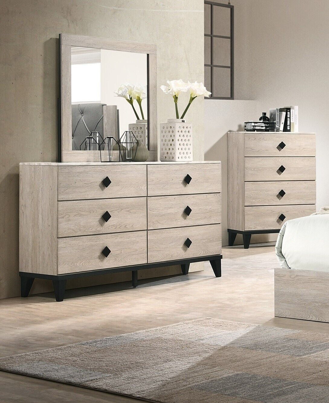 Transitional Cream Color Dresser Mirror 2x Nightstands Chest 5pc Bedroom Set Unique Handle pulls Rubberwood Veneer Furniture