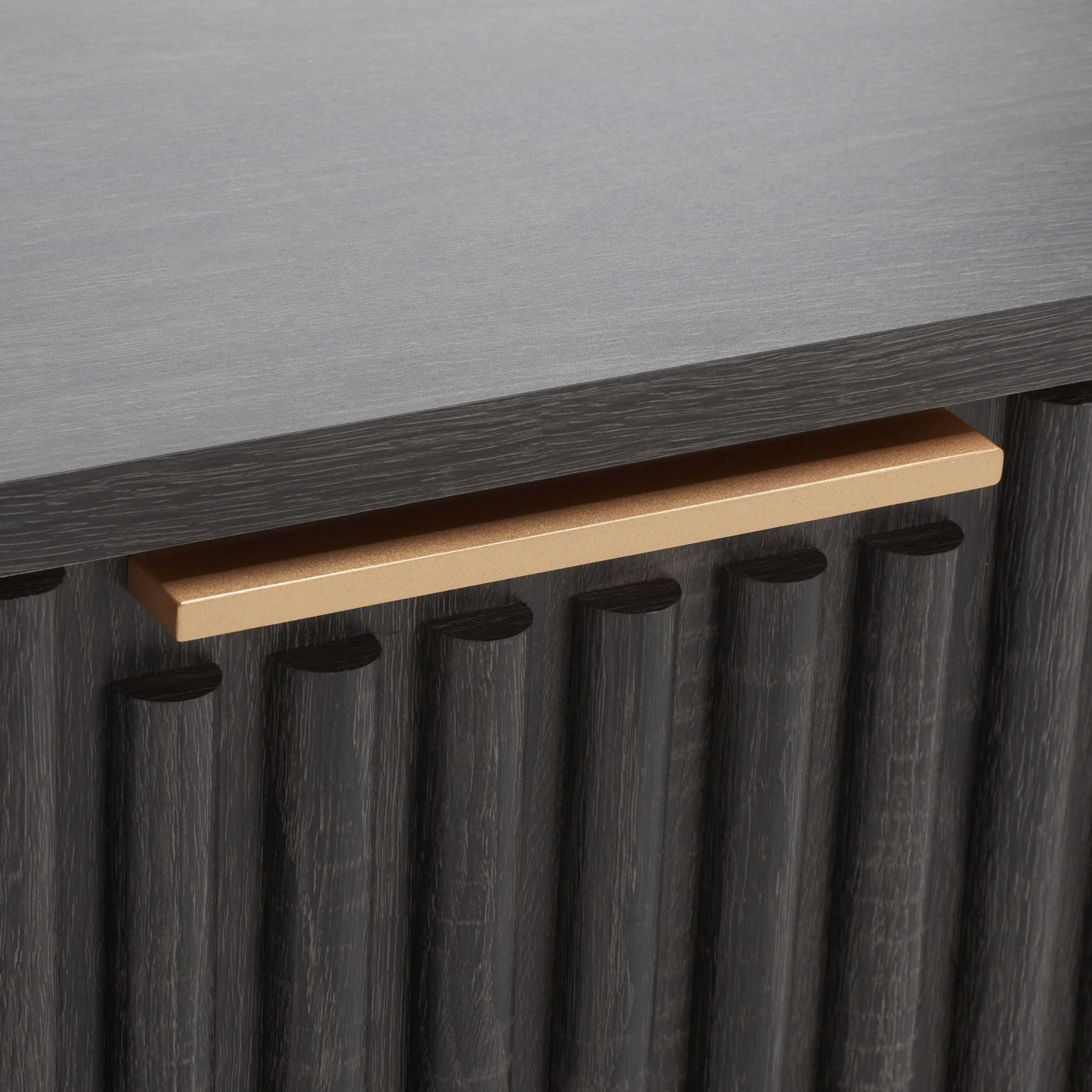 SAFAVIEH Lylia 2 Drawer Nightstand, Distressed Black/Gold Legs/Gold Handle (22.1 in. W x 15.7 in. D x 22.8 in. H)