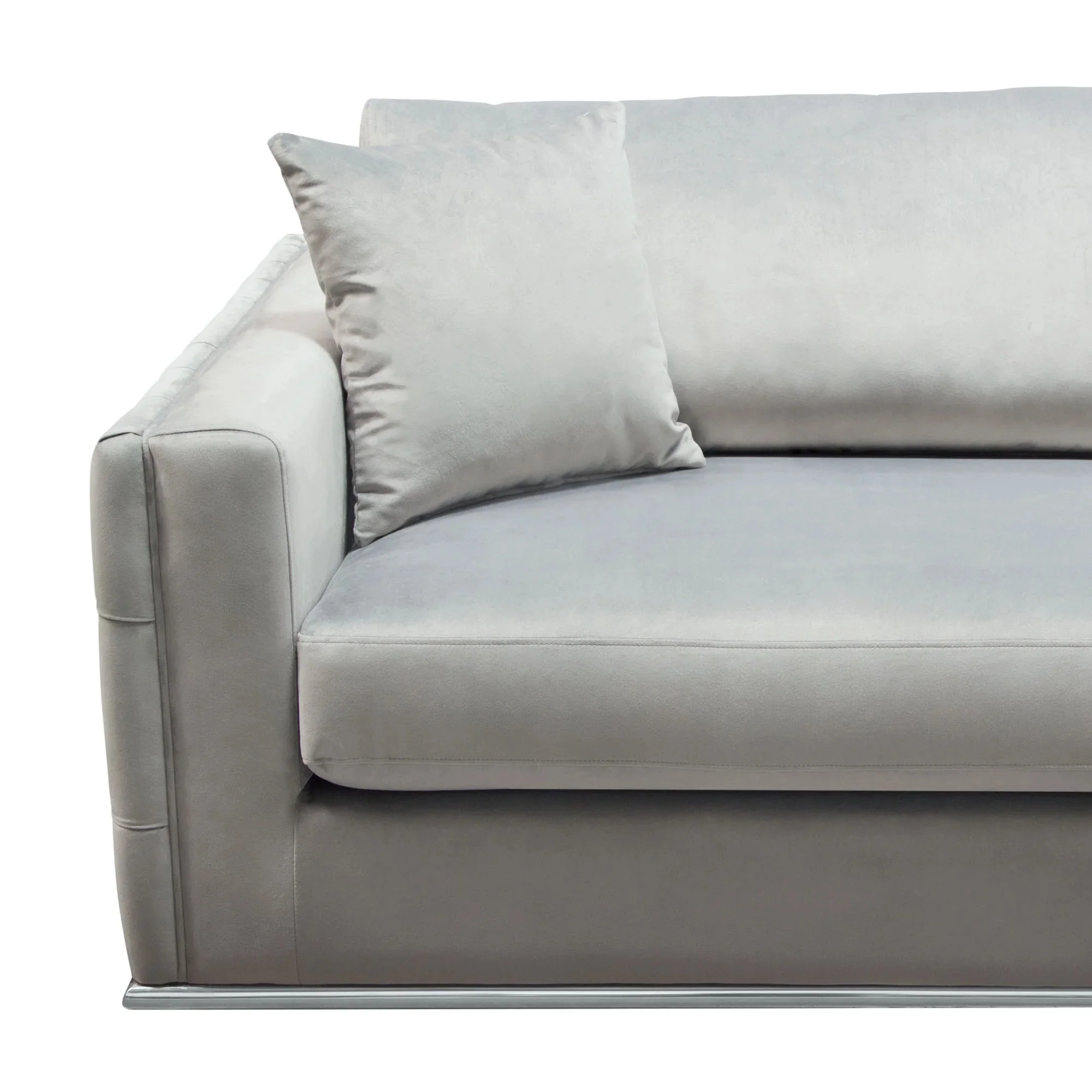 Envy Sofa in Platinum Gray Velvet by Diamond Sofa