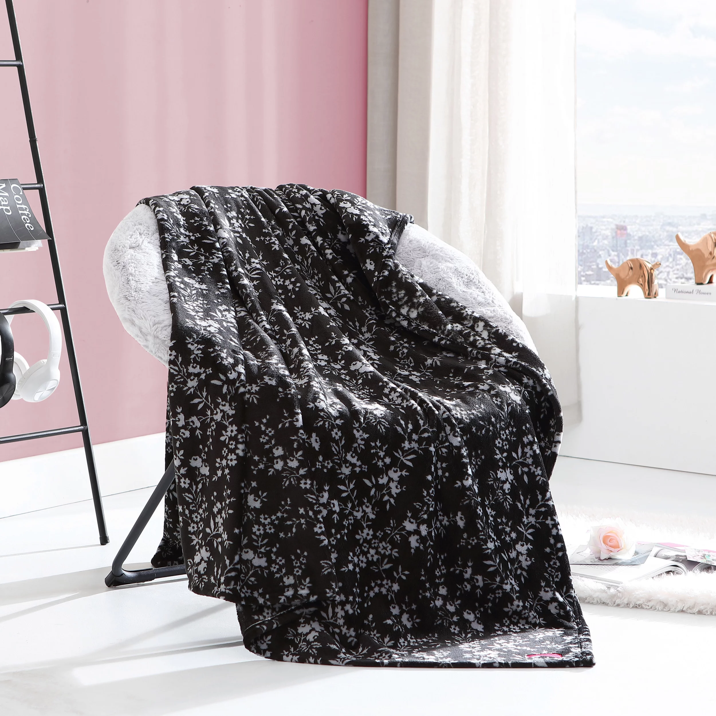 Betsey Johnson Pretty Floral Black Ultra Soft Plush Twin Blanket