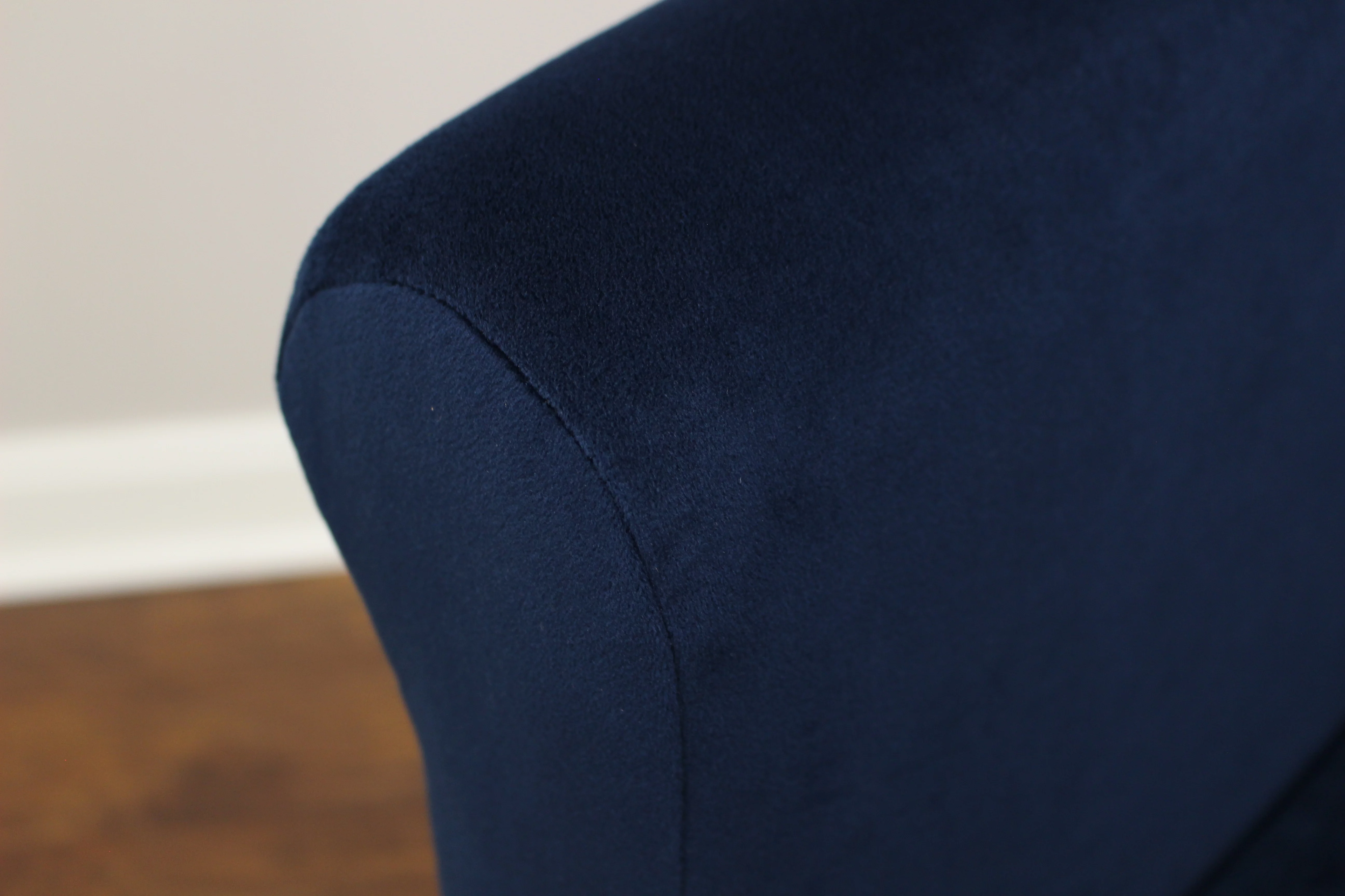 Mainstays Microfiber Bucket Accent Chair, Navy Blue