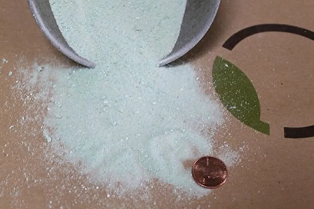 Ferrous Sulfate Heptahydrate 20% Iron (Fe) 12% Sulfur (S) 100% Water Soluble Powder