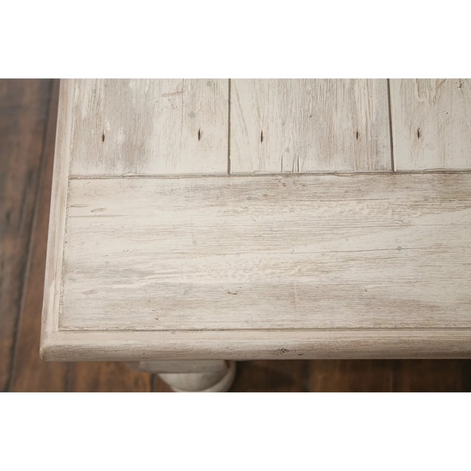 Riverside Furniture Regan Farmhouse Wood Coffee Table in Farmhouse White