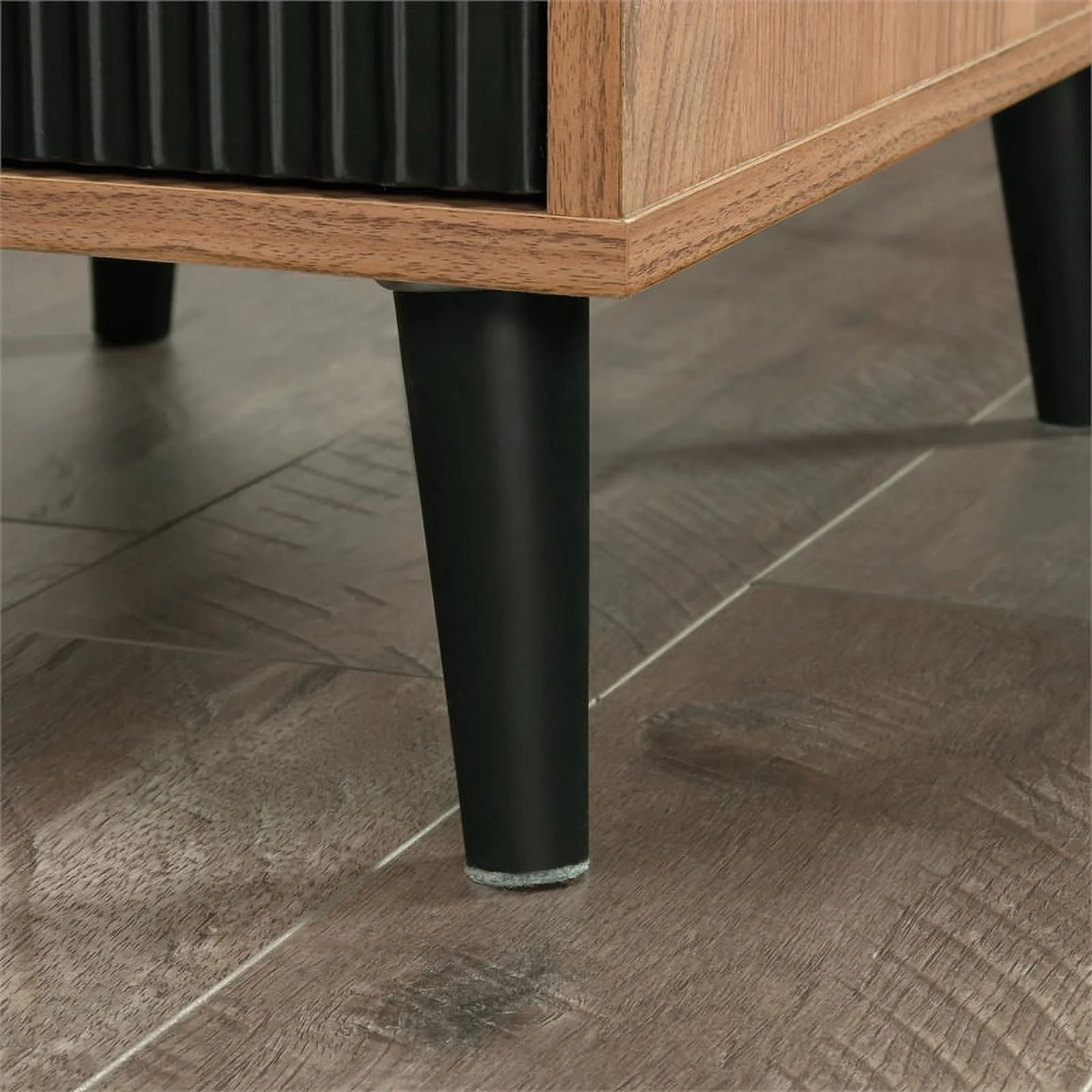 Sauder Ambleside Engineered Wood/Metal L-Desk in Serene Walnut