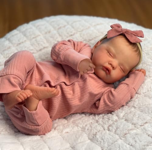 WOOROY Realistic Reborn Baby Dolls – 20 Inch Newborn Baby Girl Dolls, Lifelike Silicone Weighted Baby Doll in Green Outfit, Toy Gift with Accessories for Age 3+