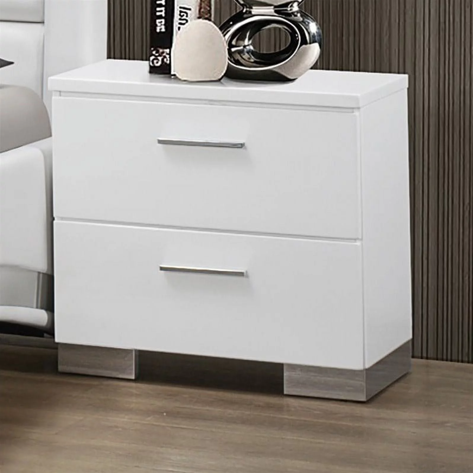 Coaster Felicity 2PC Simple Chest and 2 Drawer Nightstand in White