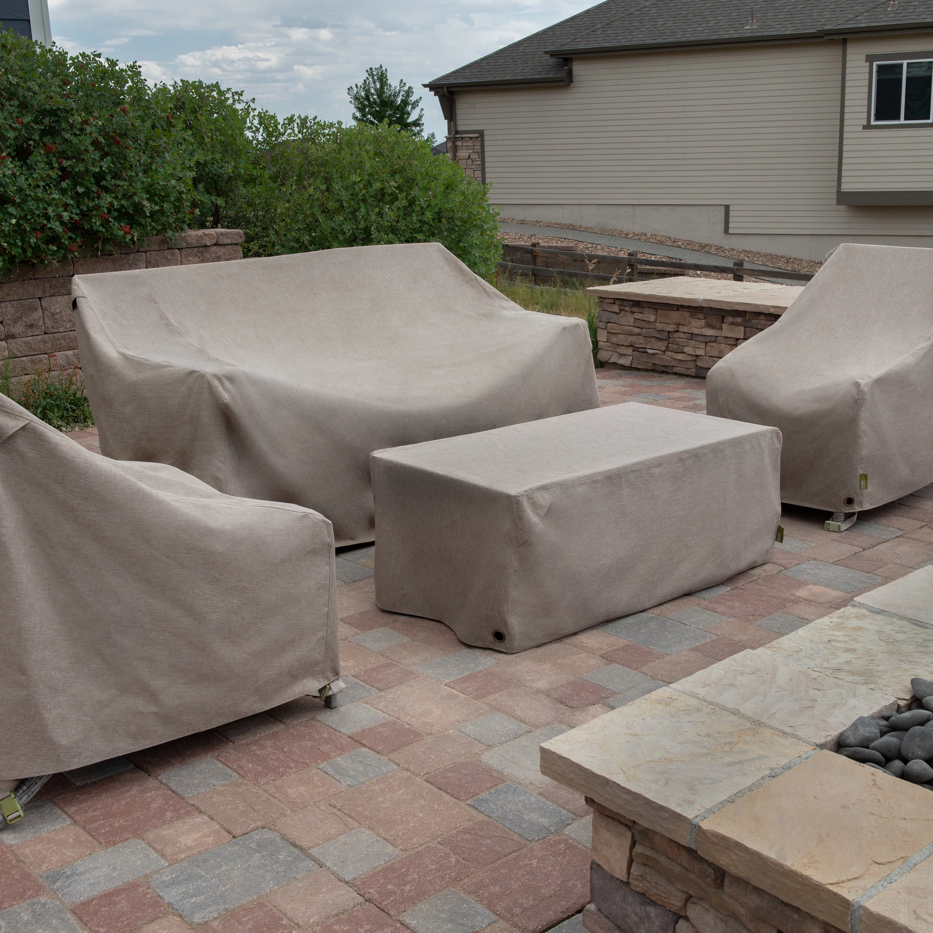 Modern Leisure Garrison Rect/Oval Patio Table & Chair Set Cover, Waterproof, 108