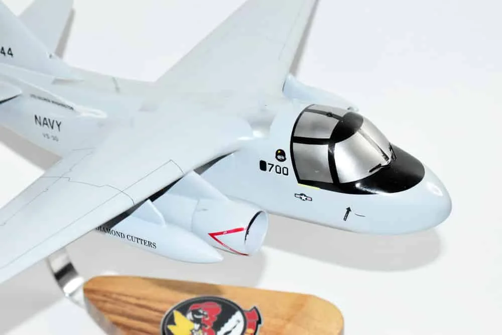 Lockheed Martin®S-3B Viking (2000) VS-30 Diamond Cutters Model, 1/46th (18