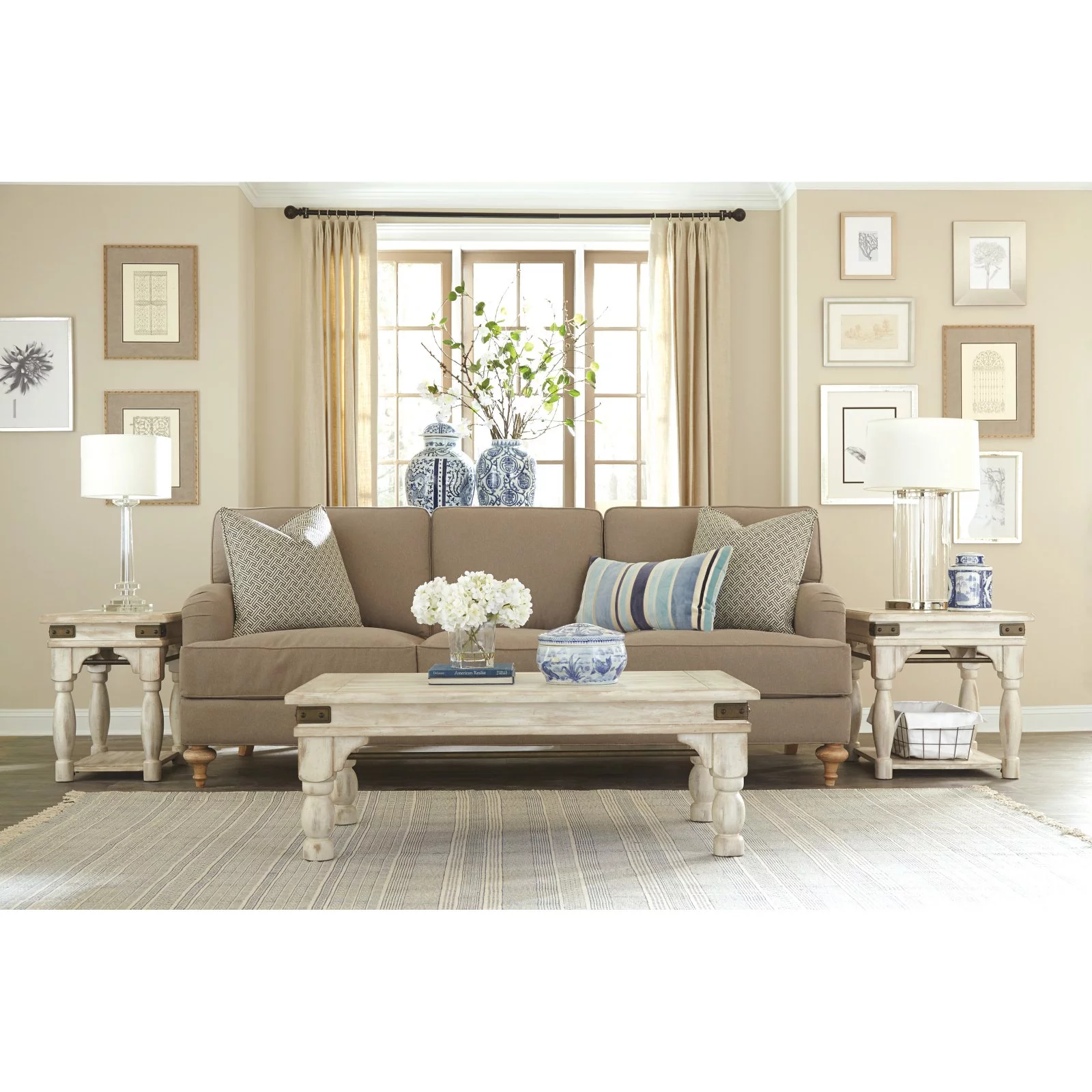 Riverside Furniture Regan Farmhouse Wood Coffee Table in Farmhouse White