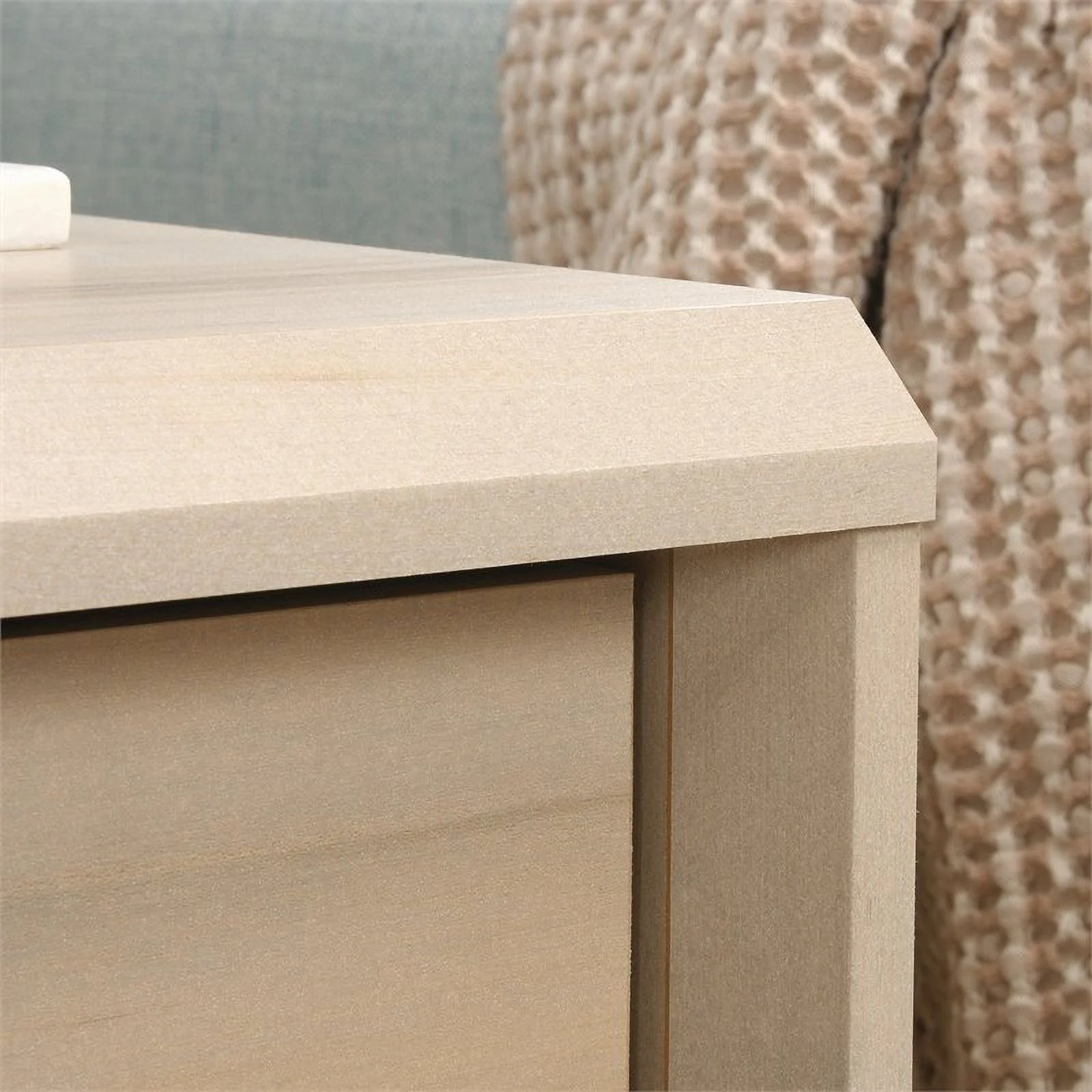 Pemberly Row 2 Drawers Modern Engineered Wood End Table in Maple