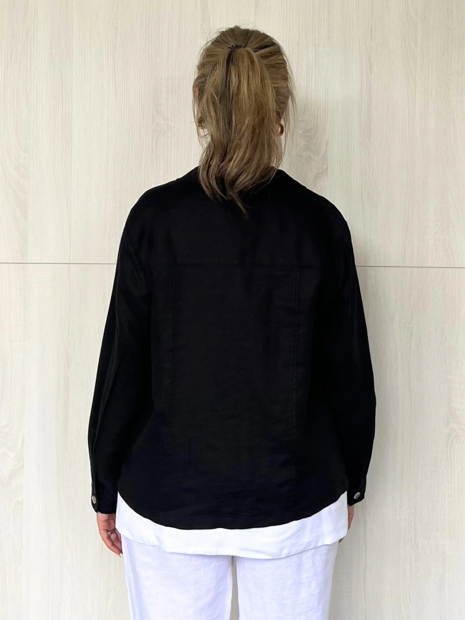 Danielle Linen Cropped Blazer - Black