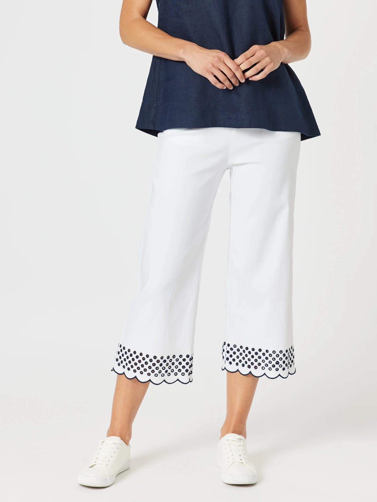 Scallop Hem Pant - White/Navy
