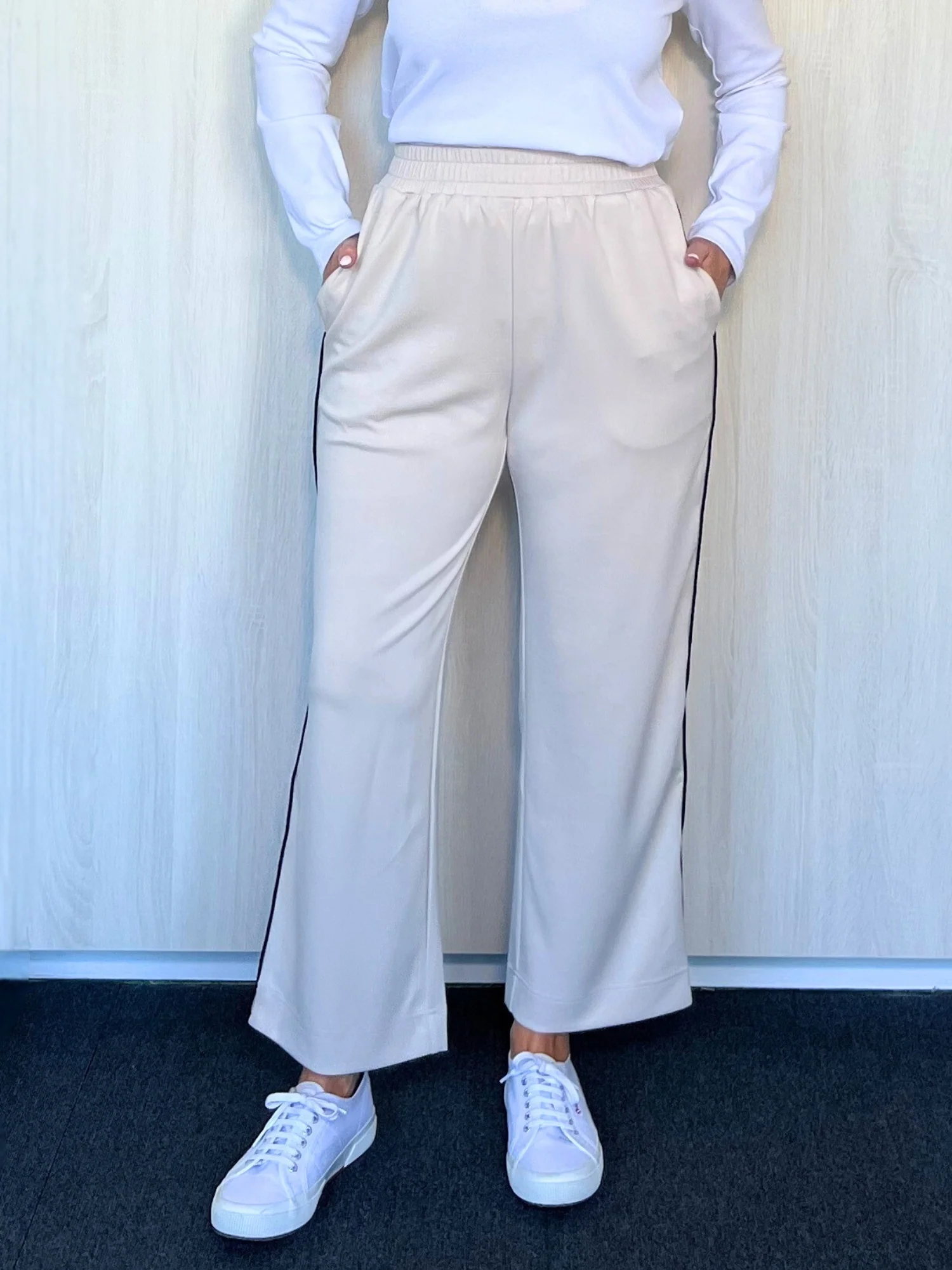 Urban Crop Pant - Chalk