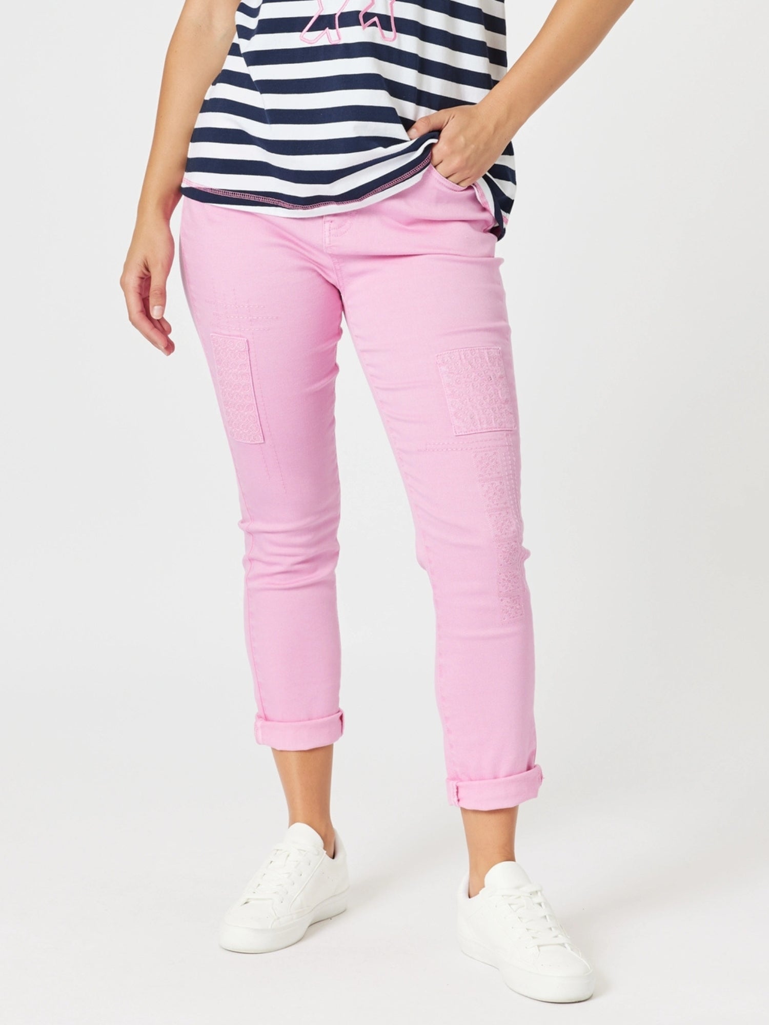 The Embroidered Patch Jean - Flamingo