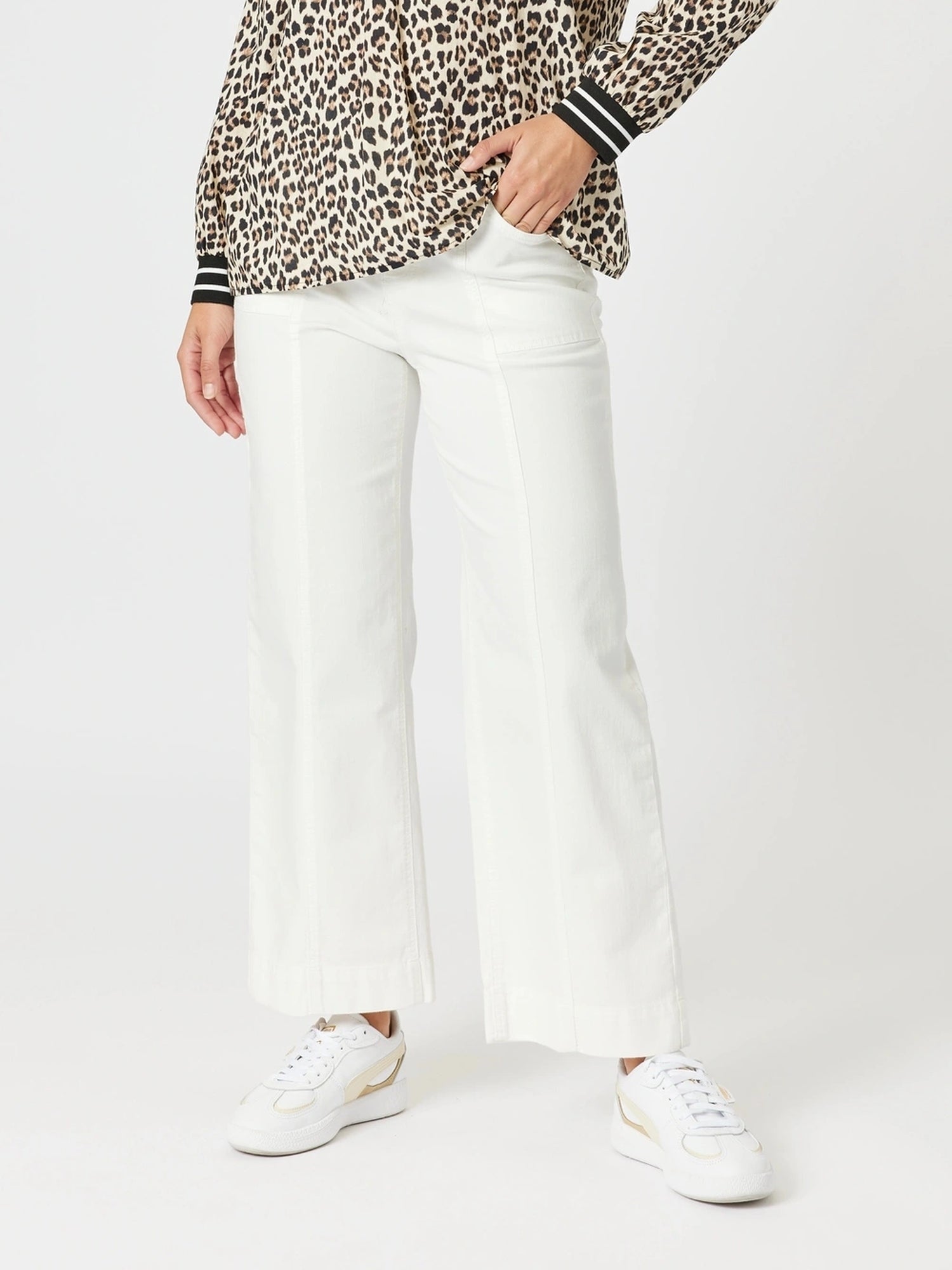 Charli Straight Leg Denim Jean - Ivory