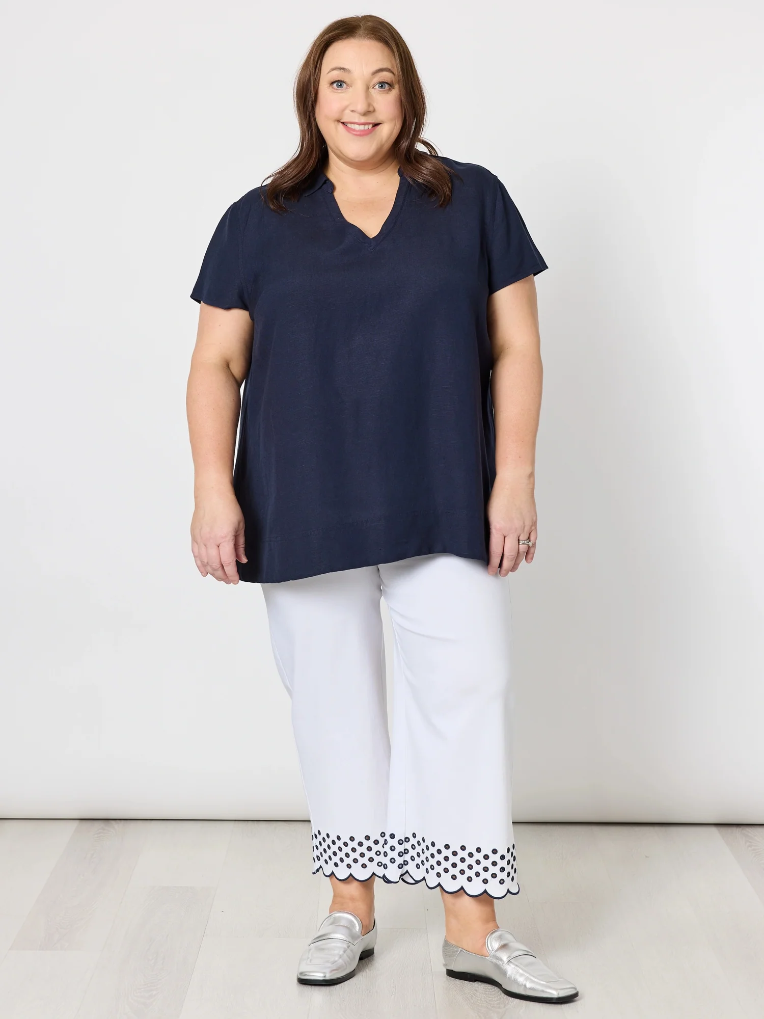 Scallop Hem Pant - White/Navy